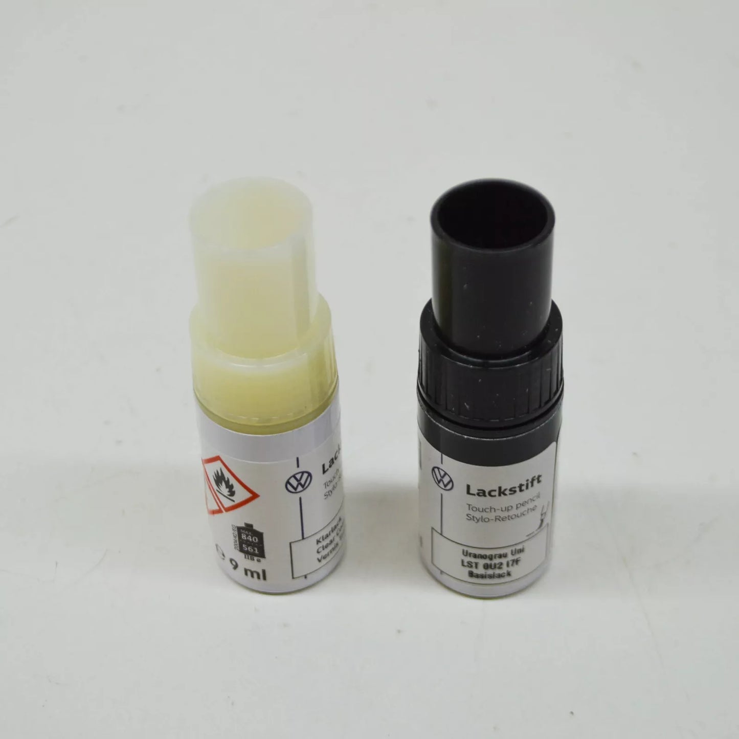 NEW VOLKSWAGEN AUDI URANO GREY TOUCH UP PAINT SET LST0U2I7F ORIGINAL