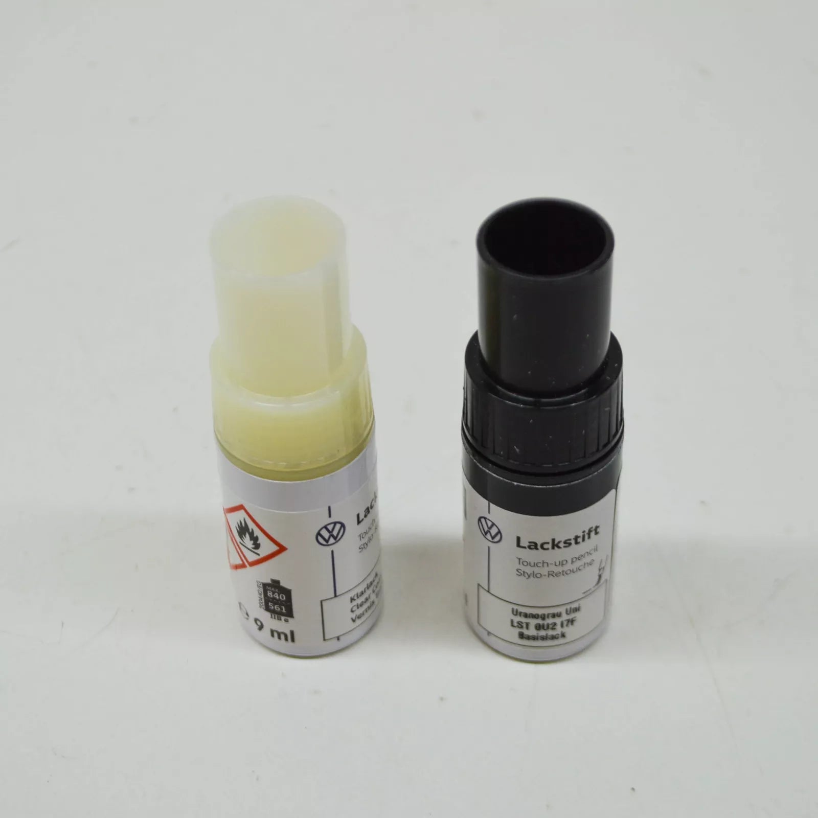 NEW VOLKSWAGEN AUDI URANO GREY TOUCH UP PAINT SET LST0U2I7F ORIGINAL