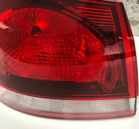 NEW VOLKSWAGEN GOLF MK6 REAR LEFT OUTER TAILLIGHT LAMP 5K0945095M