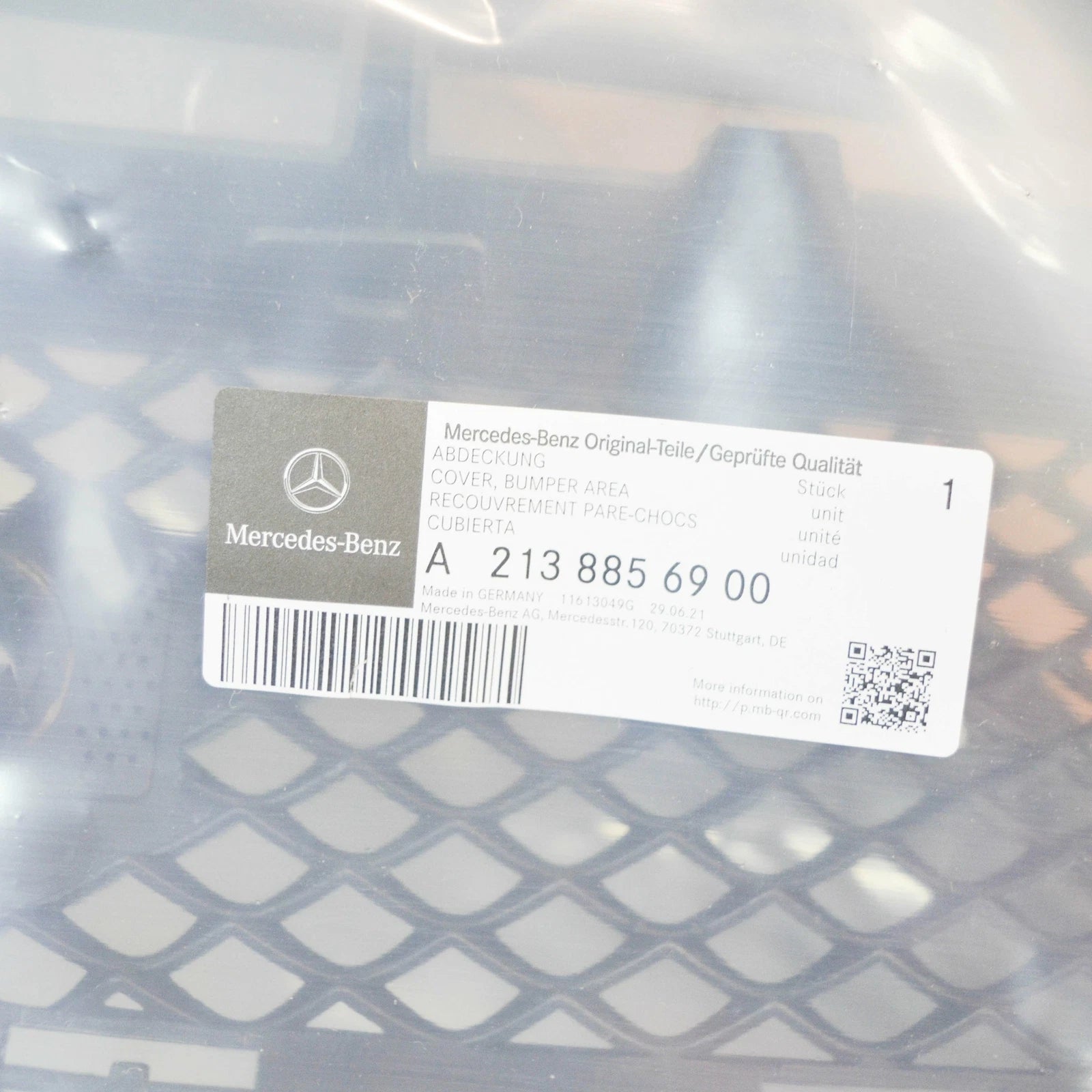 NEW MB E W213 AMG FRONT BUMPER CENTER LOWER GRILLE A2138856900