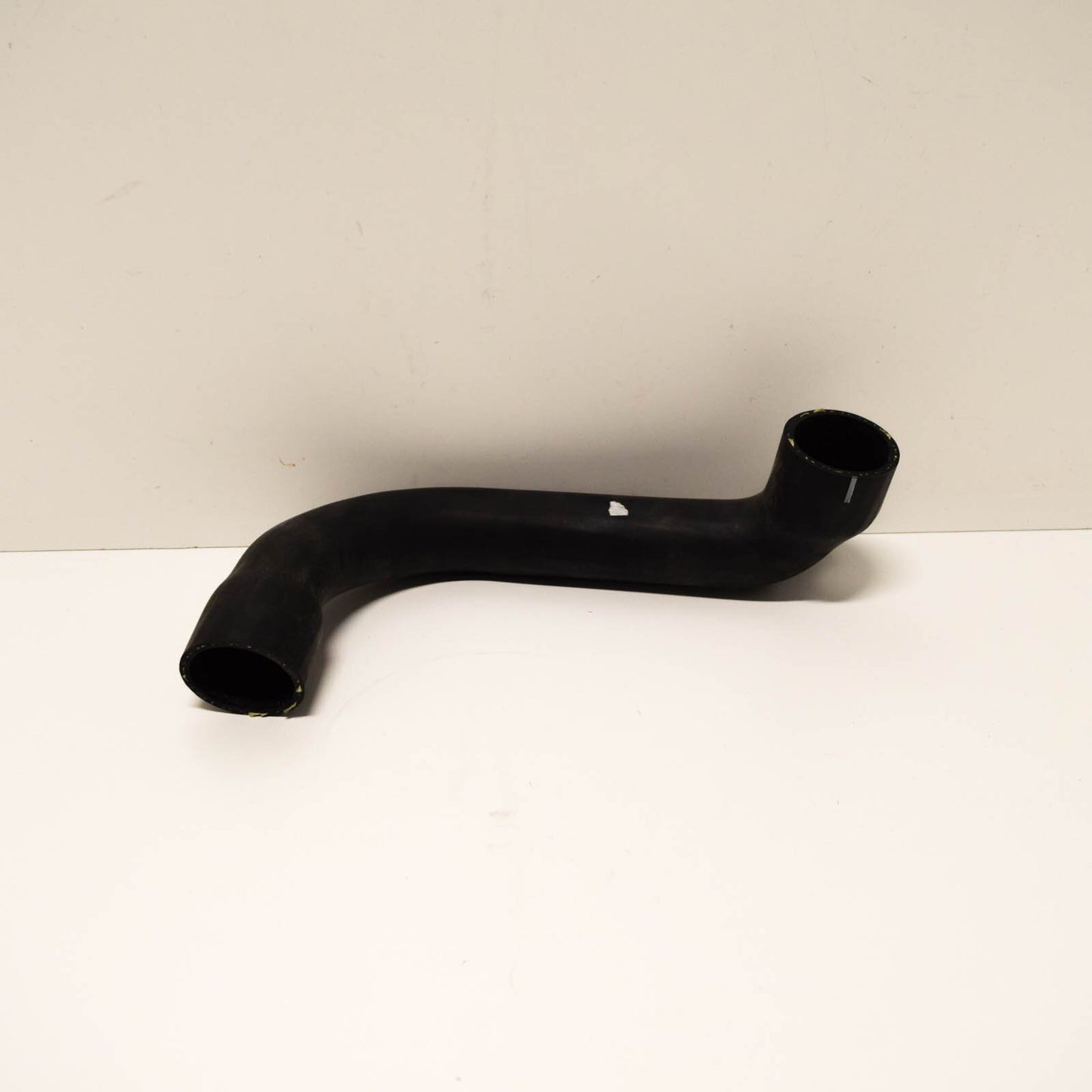 NEW MERCEDES-BENZ SL R129 LOWER RADIATOR HOSE A1295000775 ORIGINAL