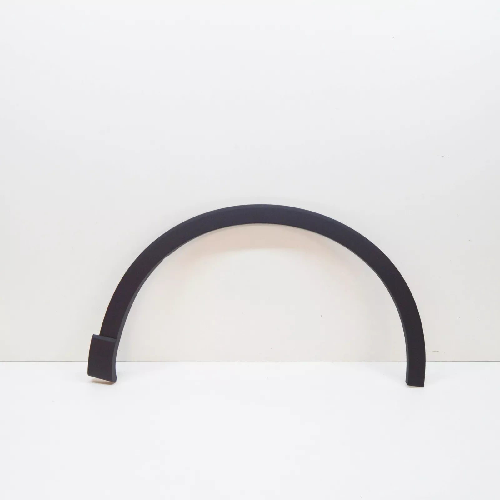 NEW AUDI Q3 F3 FRONT RIGHT WHEEL ARCH COVER 83A8537184W3