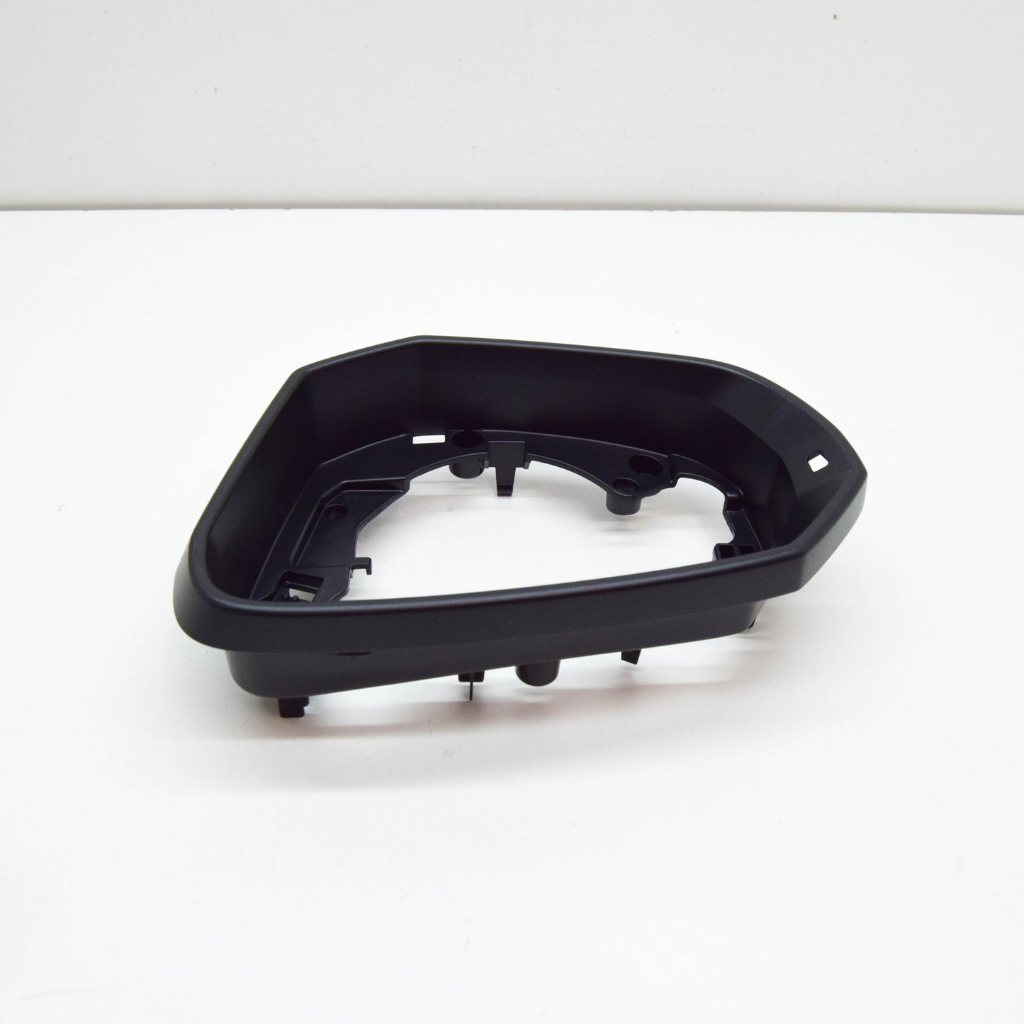 NEW AUDI Q2 GA LEFT EXTERIOR MIRROR FRAME 81A8572399B9 ORIGINAL