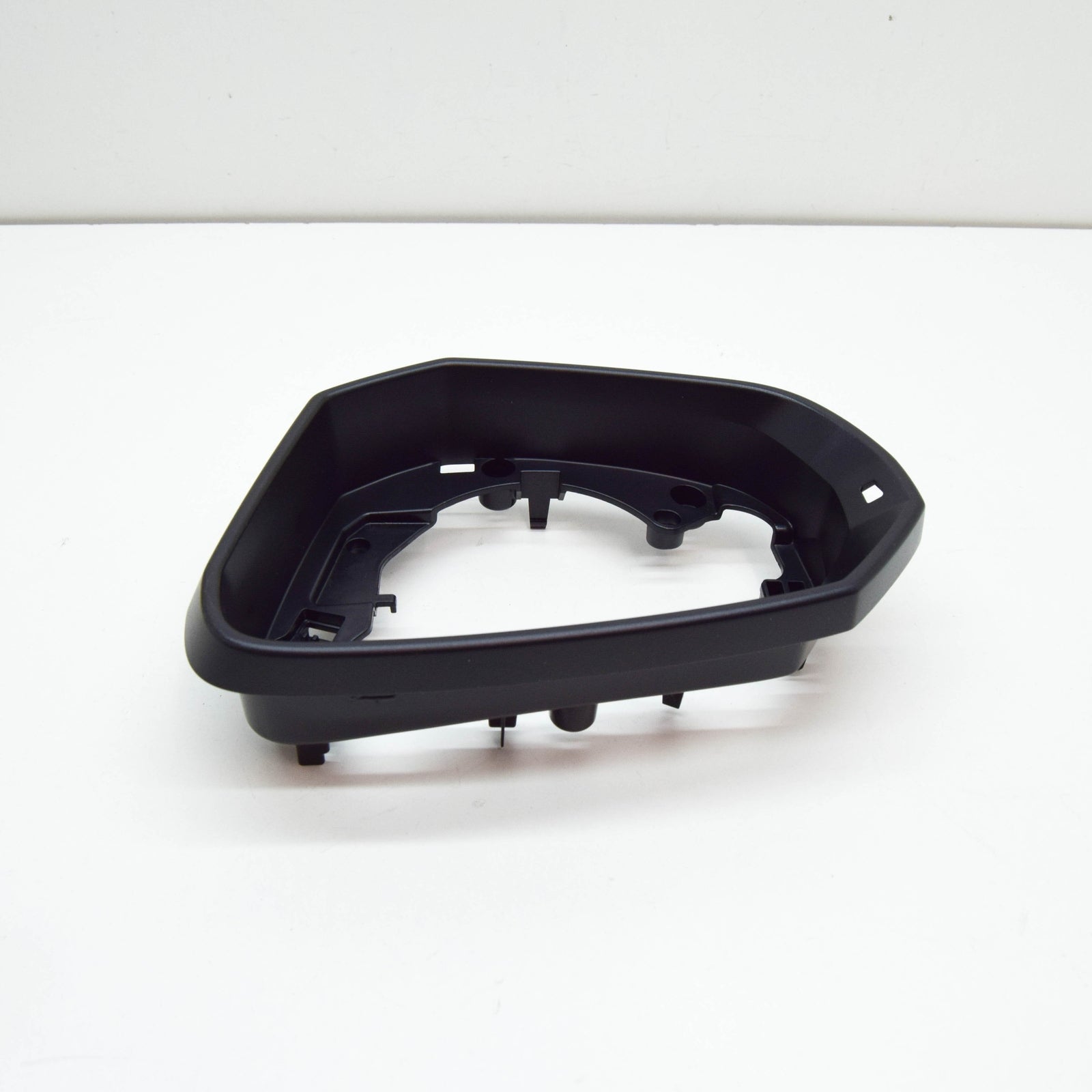 NEW AUDI Q2 GA LEFT EXTERIOR MIRROR FRAME 81A8572399B9 ORIGINAL