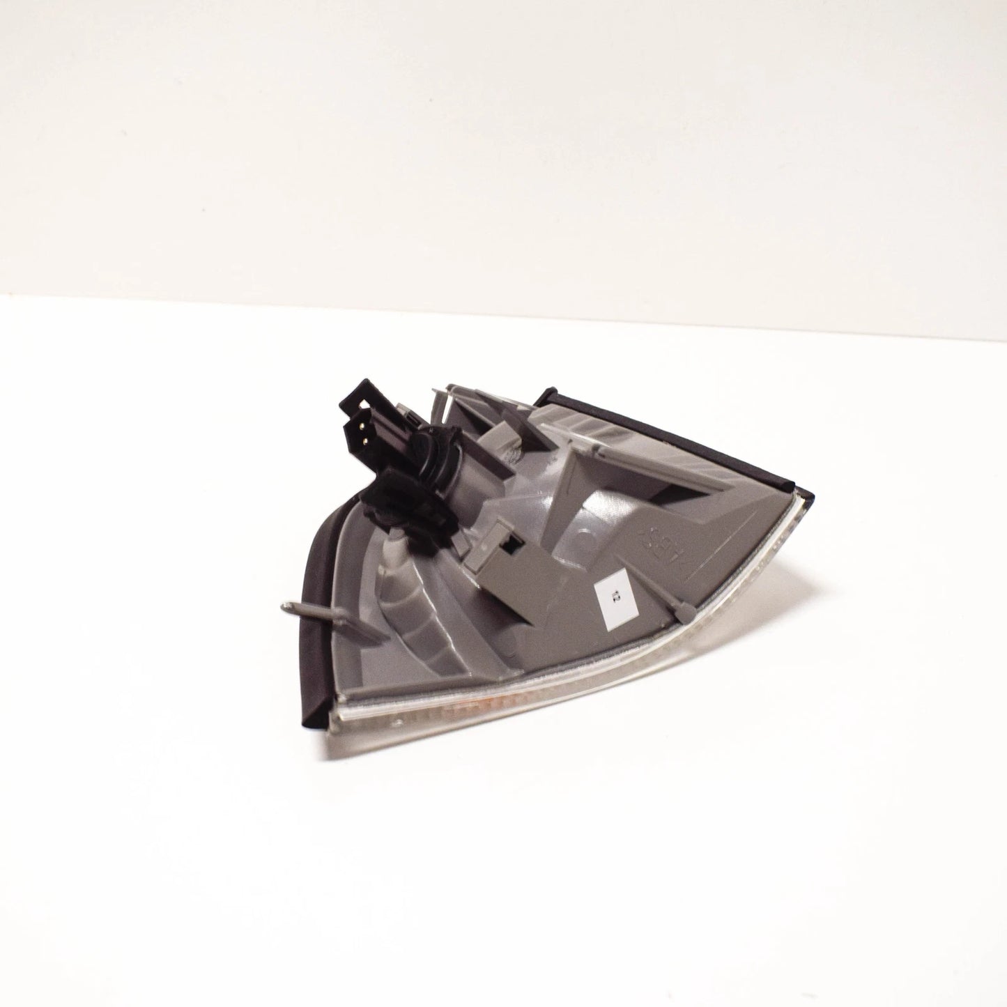 NEW BMW 3 E36 WHITE FRONT TURN INDICATOR LIGHT LEFT 82199403095 ORIGINAL