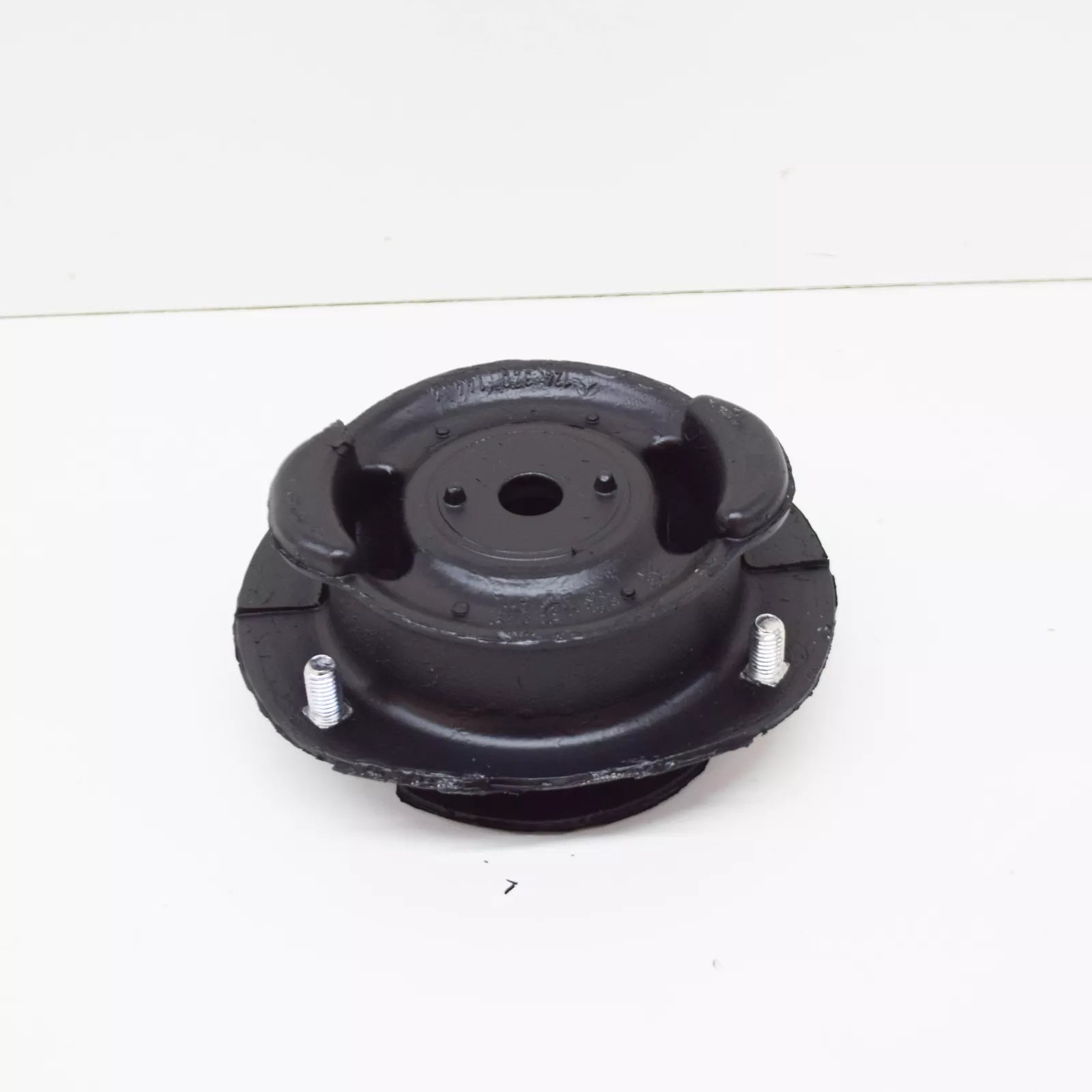 NEW MERCEDES-BENZ E W124 FRONT STRUT RUBBER MOUNTING A1243201444 ORIGINAL