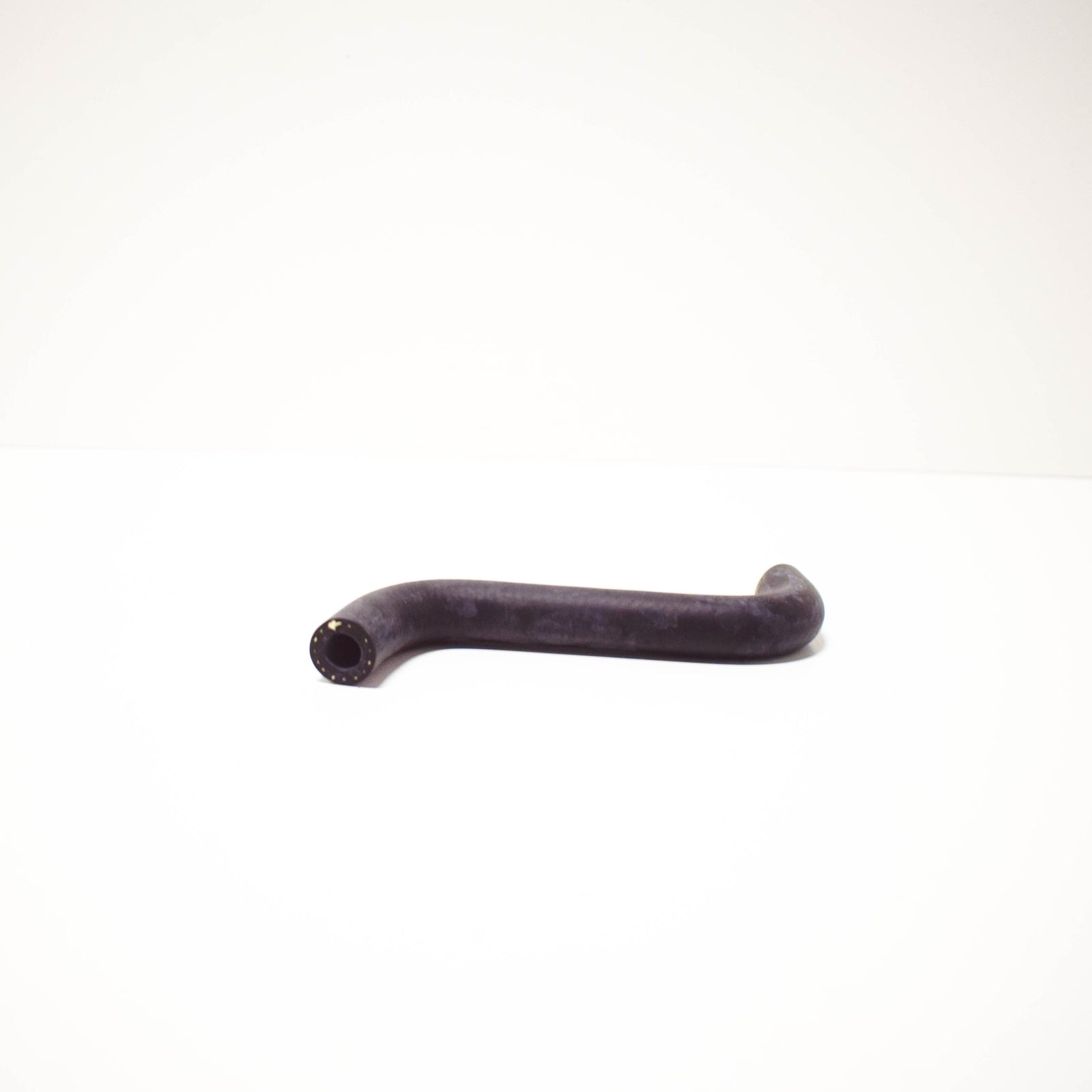 new bmw 3 e30 cooling system water hose 11531285919 original