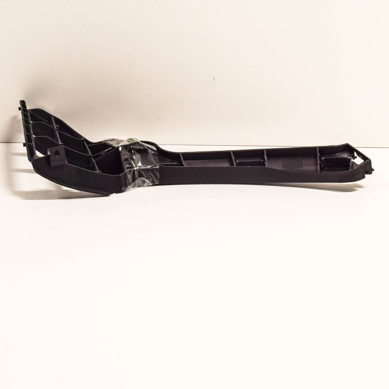 NEW MERCEDES BENZ CLS C219 AMG REAR BUMPER LEFT HOLDER A2198850163 ORIGINAL