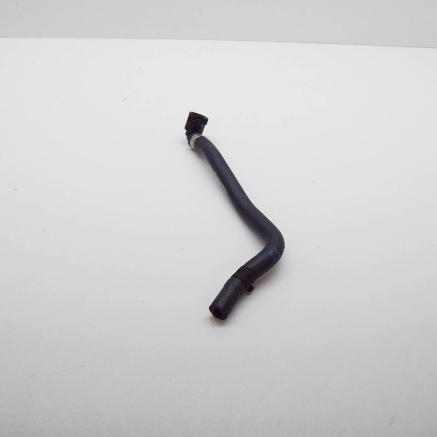 NEW MERCEDES-BENZ E W213 COOLANT HOSE PIPE A2135012101 ORIGINAL
