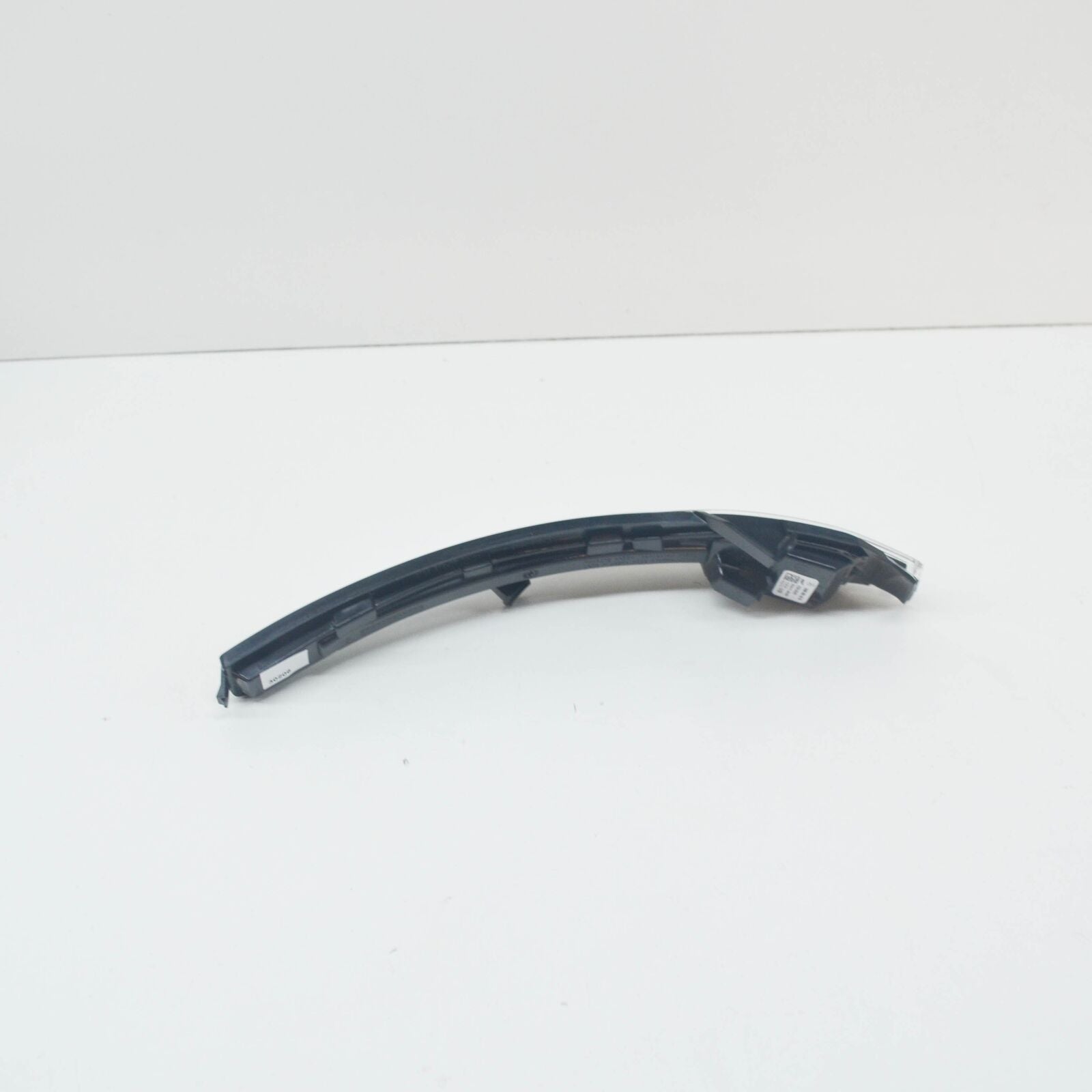 NEW MB E-CLASS W213 RIGHT WING MIRROR TURN INDICATOR A0999064601 ORIGINAL