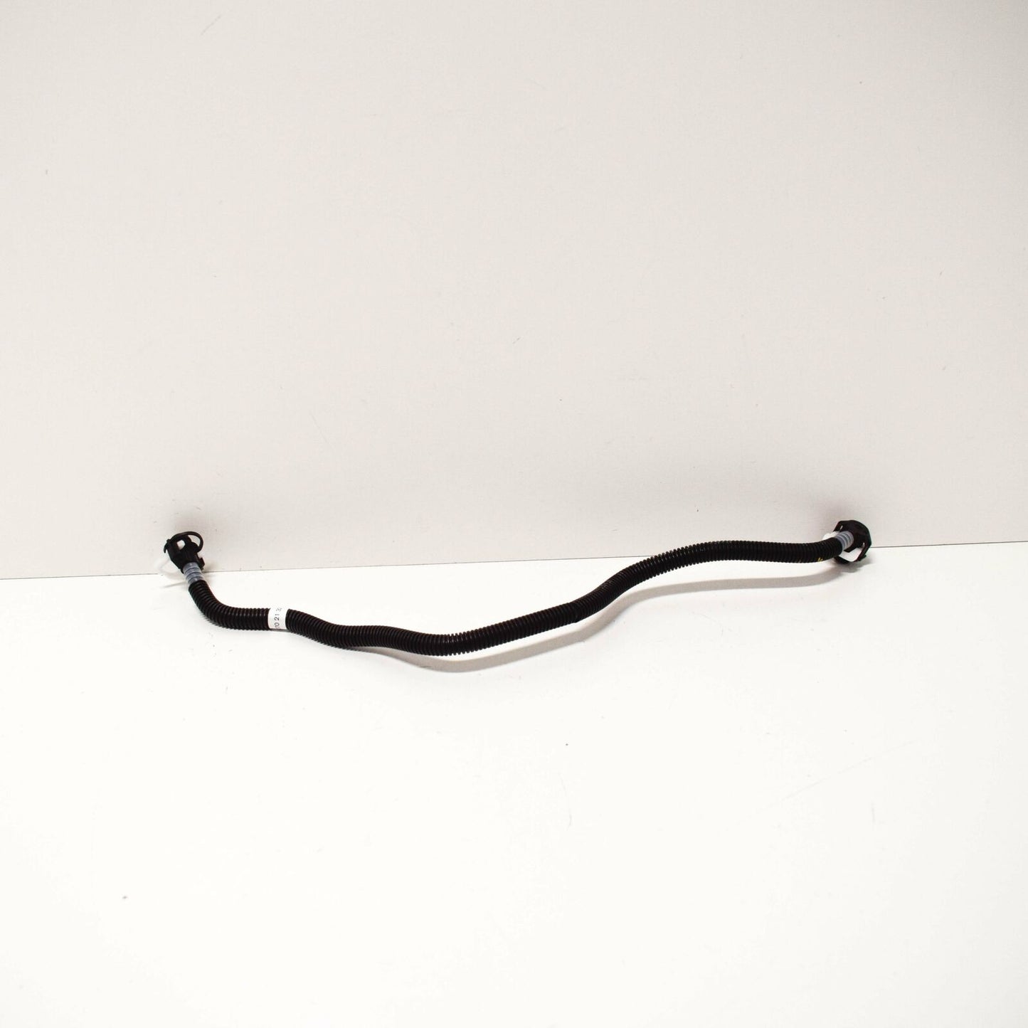 NEW MERCEDES BENZ E W210 FUEL PIPE LINE HOSE E270 DIESEL A6120702132 ORIGINAL