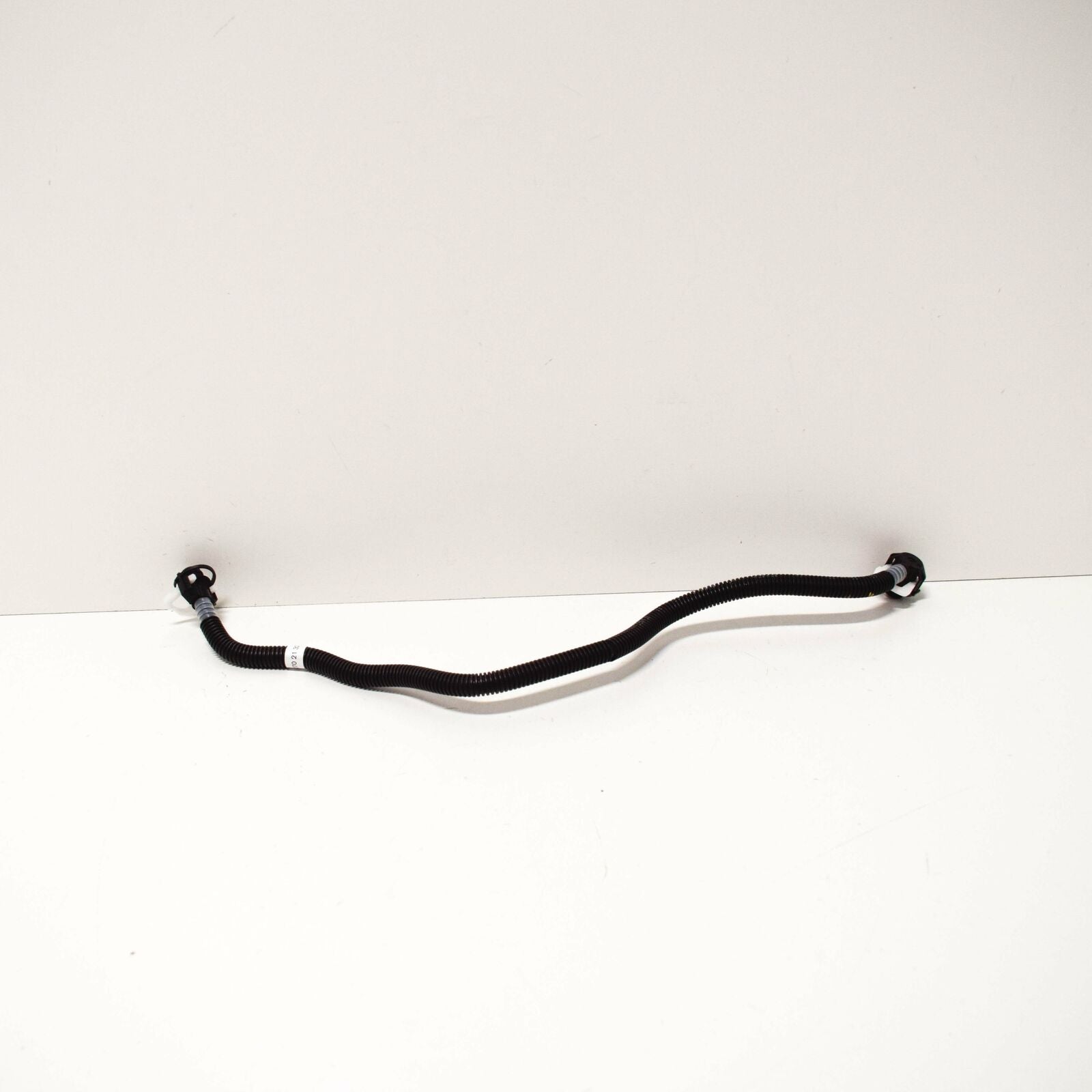 NEW MERCEDES BENZ E W210 FUEL PIPE LINE HOSE E270 DIESEL A6120702132 ORIGINAL