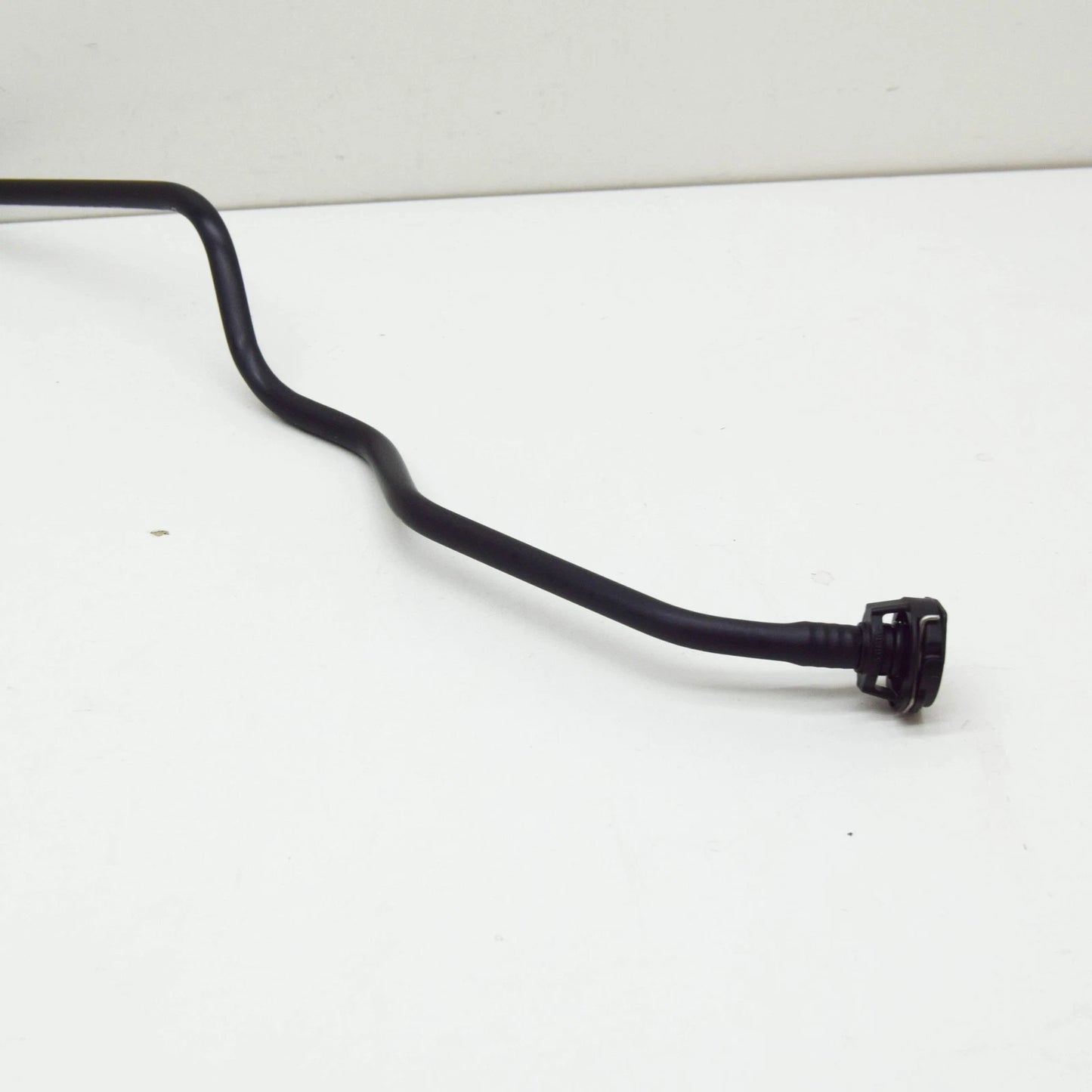 NEW MERCEDES-BENZ VITO W447 EXPANSION RESERVOIR BLEED LINE A4475010525 ORIGINAL