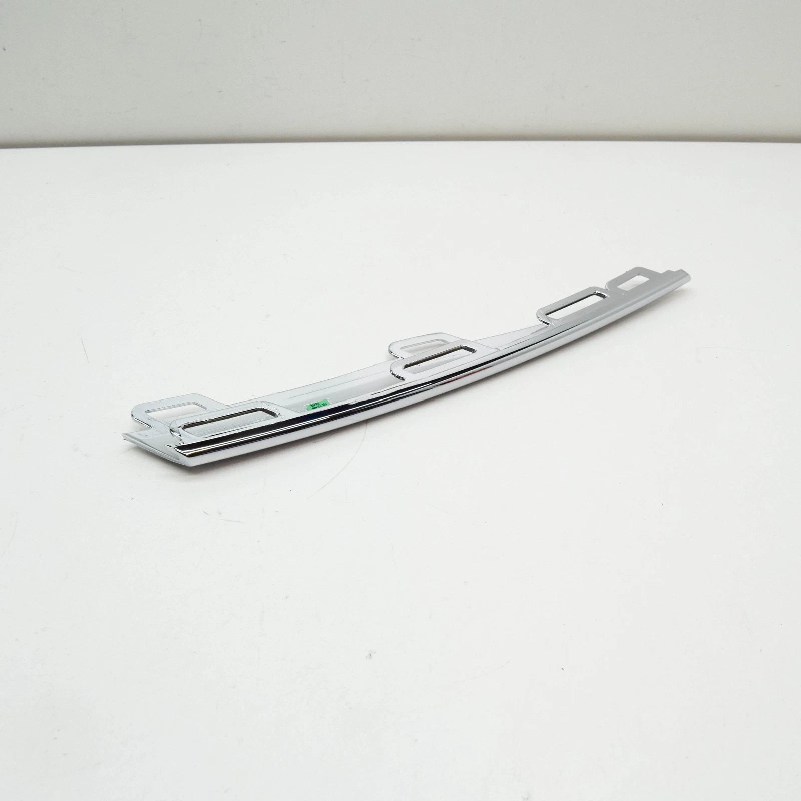 NEW VOLKSWAGEN TIGUAN AD MK2 FRONT LEFT BUMPER TRIM 5NA853101C2ZZ ORIGINAL