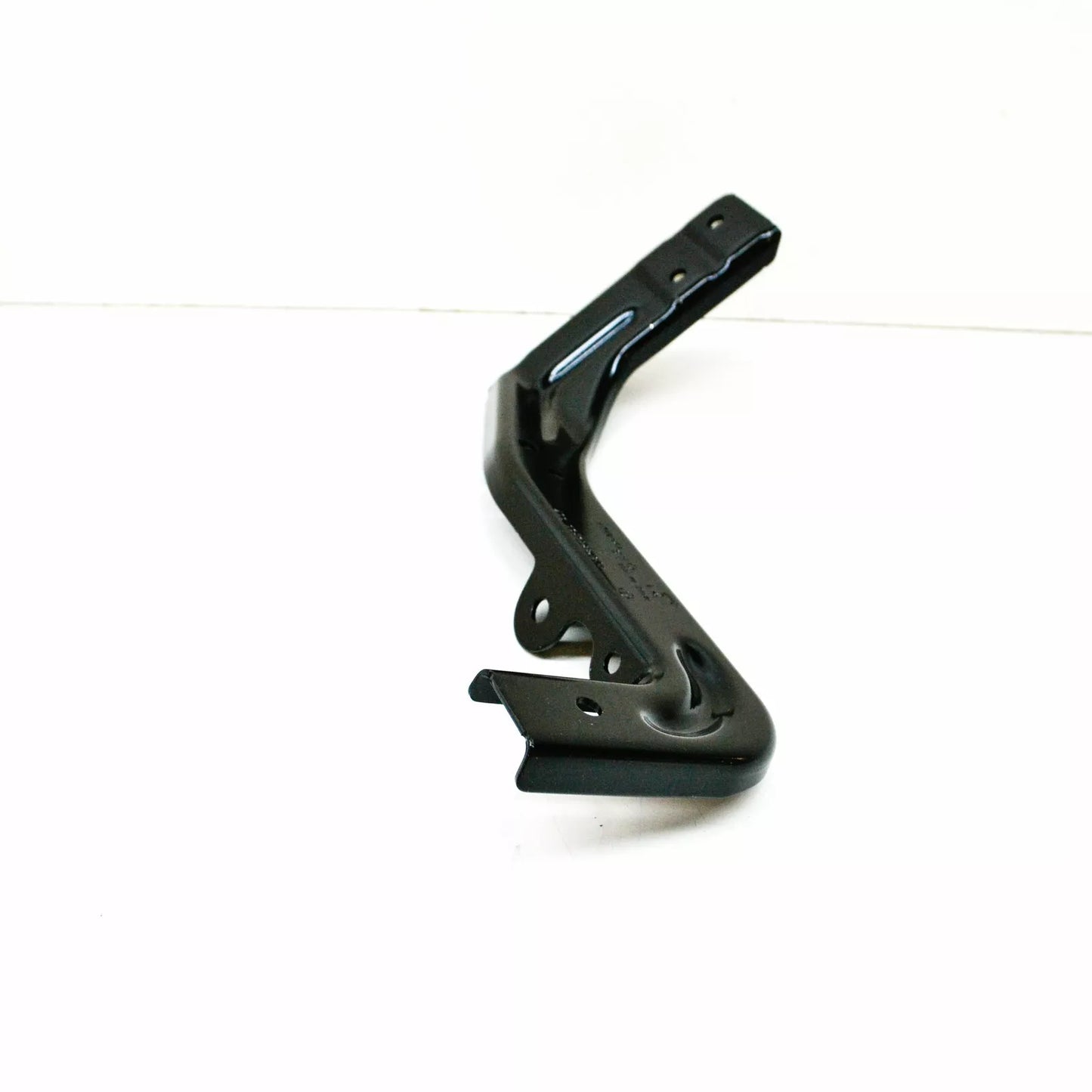 NEW MB GLE W167 RIGHT RADIATOR SUPPORT TIE BAR HOLDER A1676265200 ORIGINAL