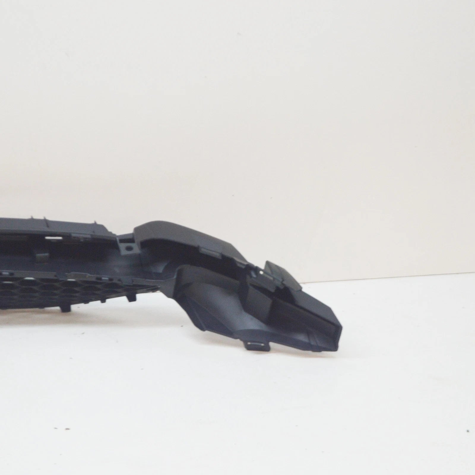 NEW MERCEDES-BENZ SLK R172 FRONT BUMPER LOWER GRILLE A1728851000