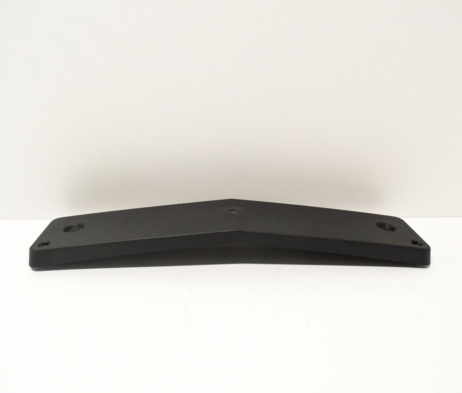 NEW MERCEDES BENZ A W176 FRONT NUMBER LICENSE PLATE HOLDER A1768850181 ORIGINAL