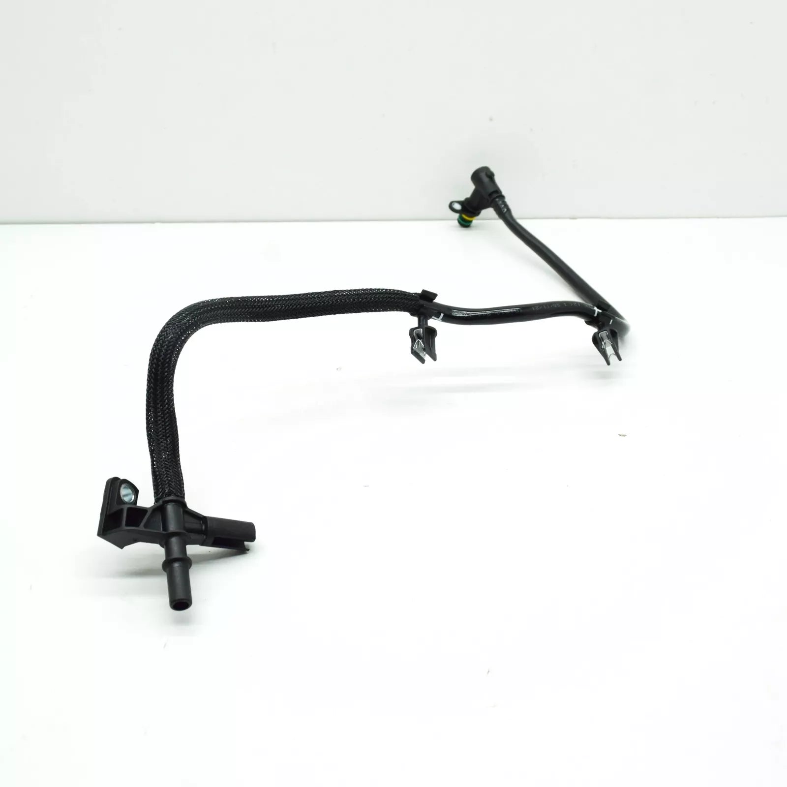 NEW VOLKSWAGEN CRAFTER SZ VACUUM HOSE 04L129456P