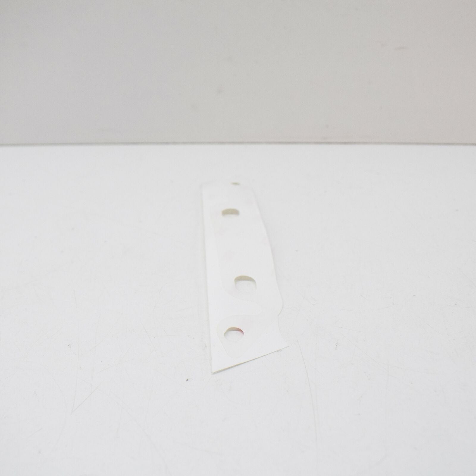 new mb e c207 front left fender intermediate layer a2078890195 original