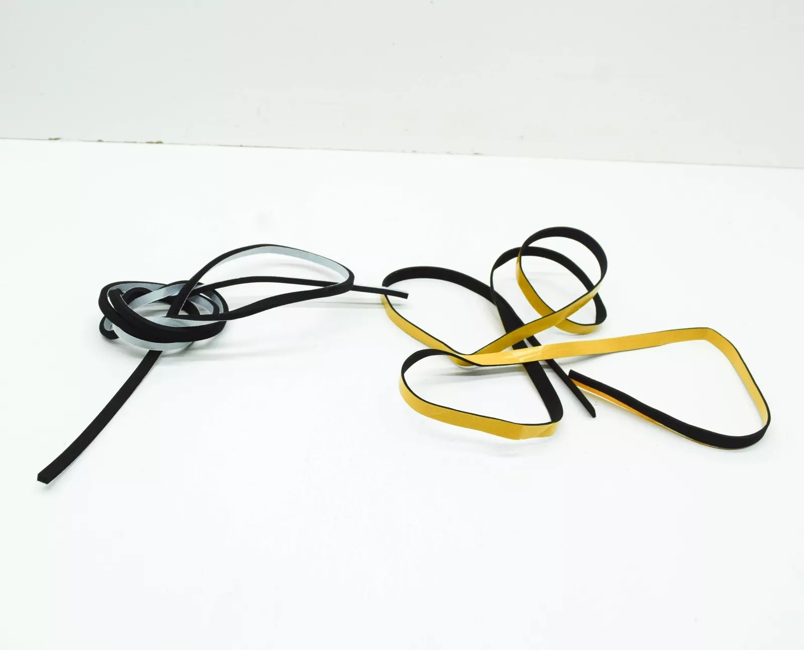 NEW AUDI E-TRON SPORTBACK GEA REAR SPOILER FOAM STRIPS SET 4KE898940 ORIGINAL