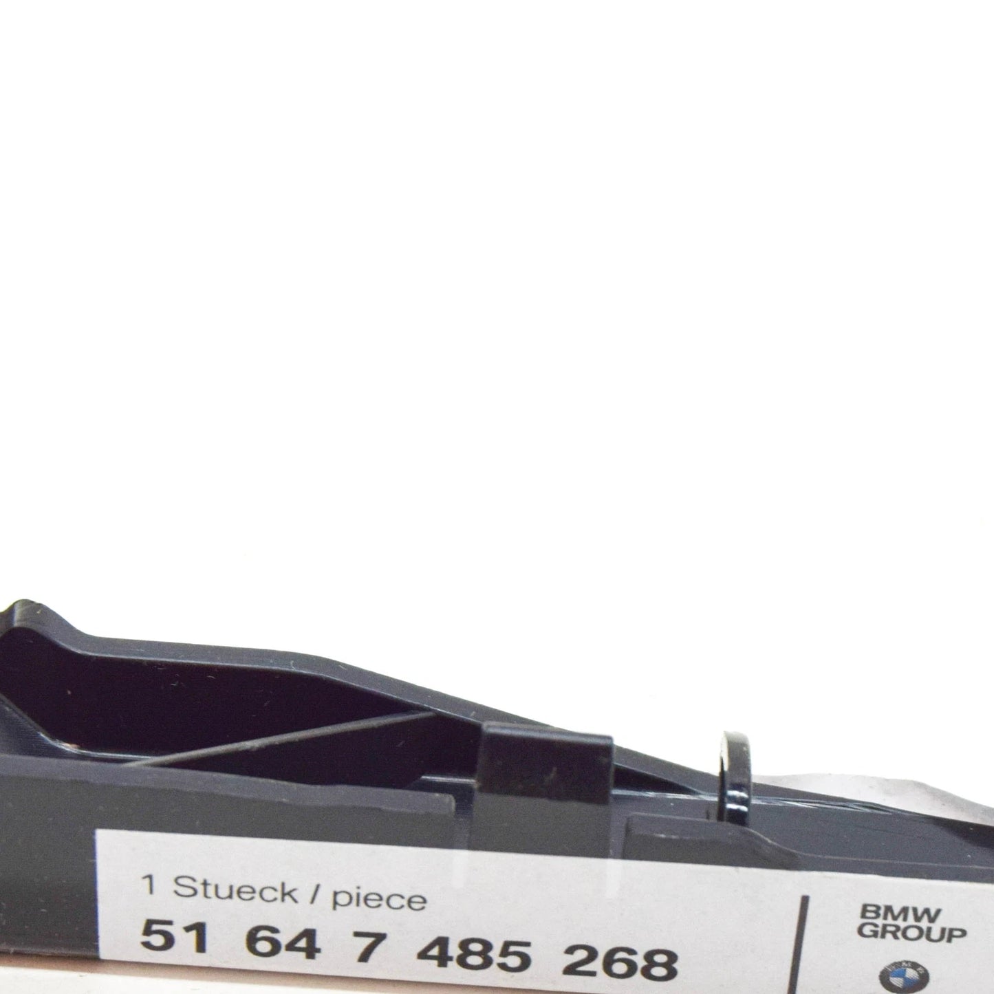 NEW BMW F40 UPPER RADIATOR SEAL 51647485268 7485268 ORIGINAL