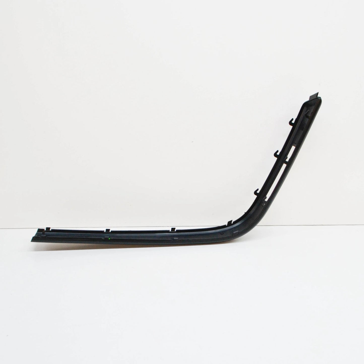 NEW BMW 5 E34 BUMPER IMPACT STRIP LEFT FRONT 51111934335 1934335 ORIGINAL