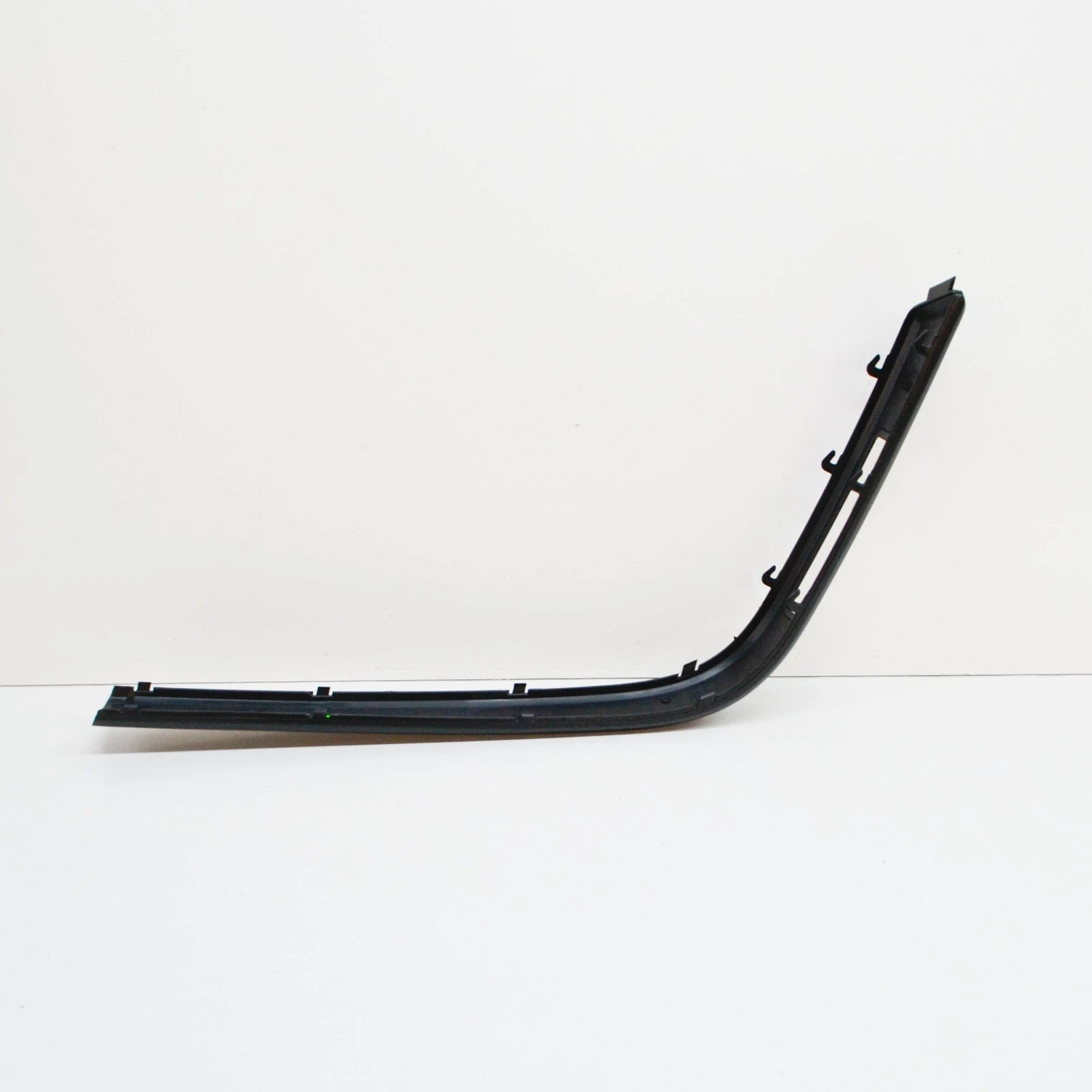 NEW BMW 5 E34 BUMPER IMPACT STRIP LEFT FRONT 51111934335 1934335 ORIGINAL