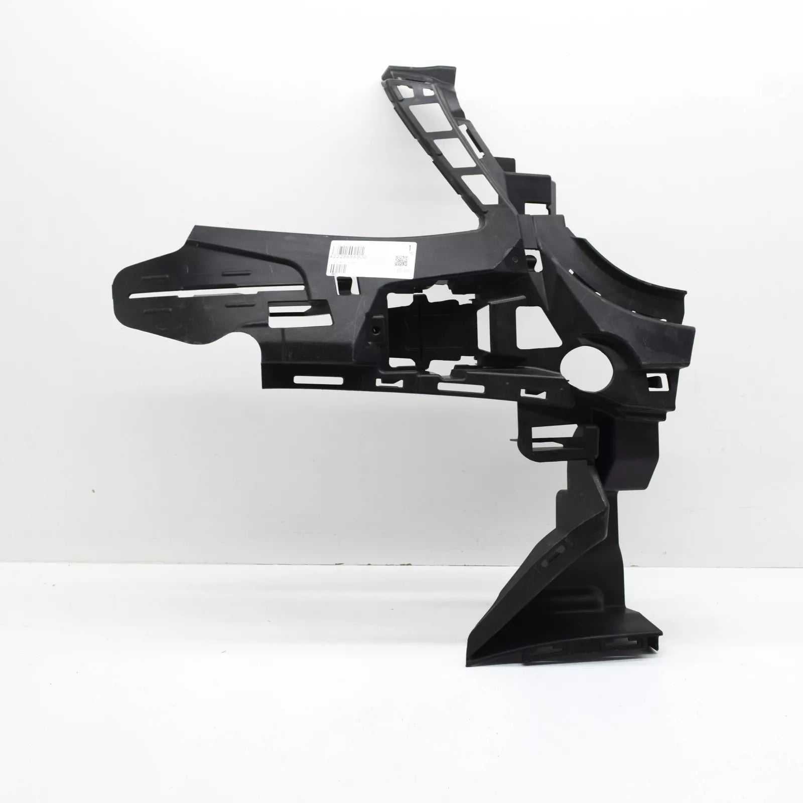 NEW MERCEDES-BENZ S W222 REAR RIGHT BUMPER BRACKET A2228858800 ORIGINAL