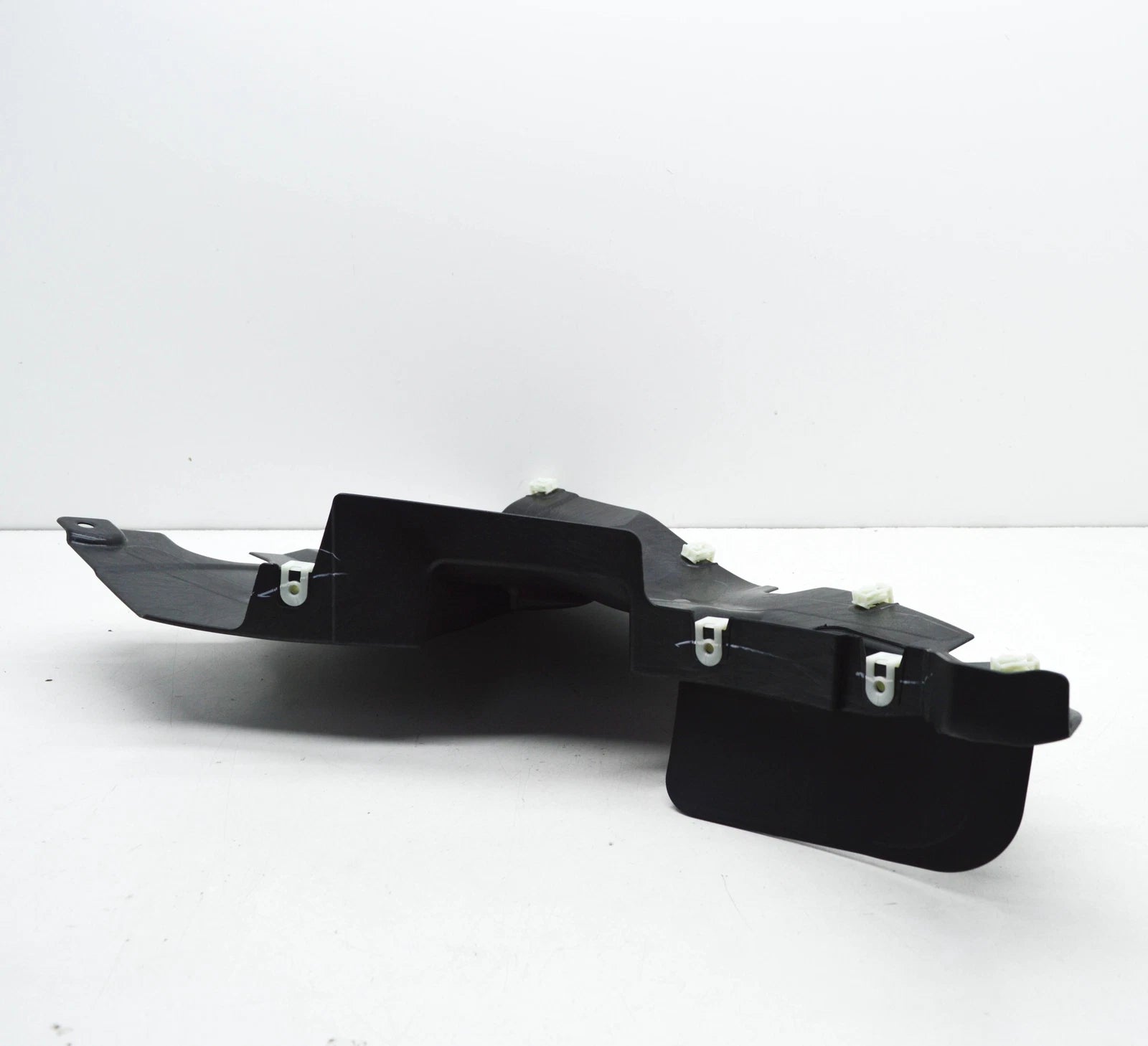 NEW BMW X6 G06 FRONT RIGHT WHEEL HOUSING COVER 51118092242 ORIGINAL