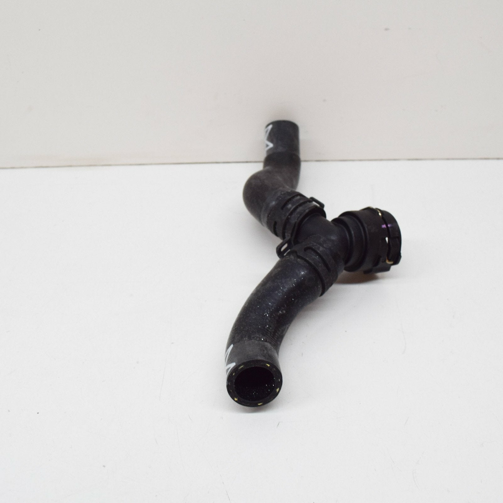 NEW VOLKSWAGEN GOLF MK7 COOLANT HOSE 5Q0122058K 2017 ORIGINAL