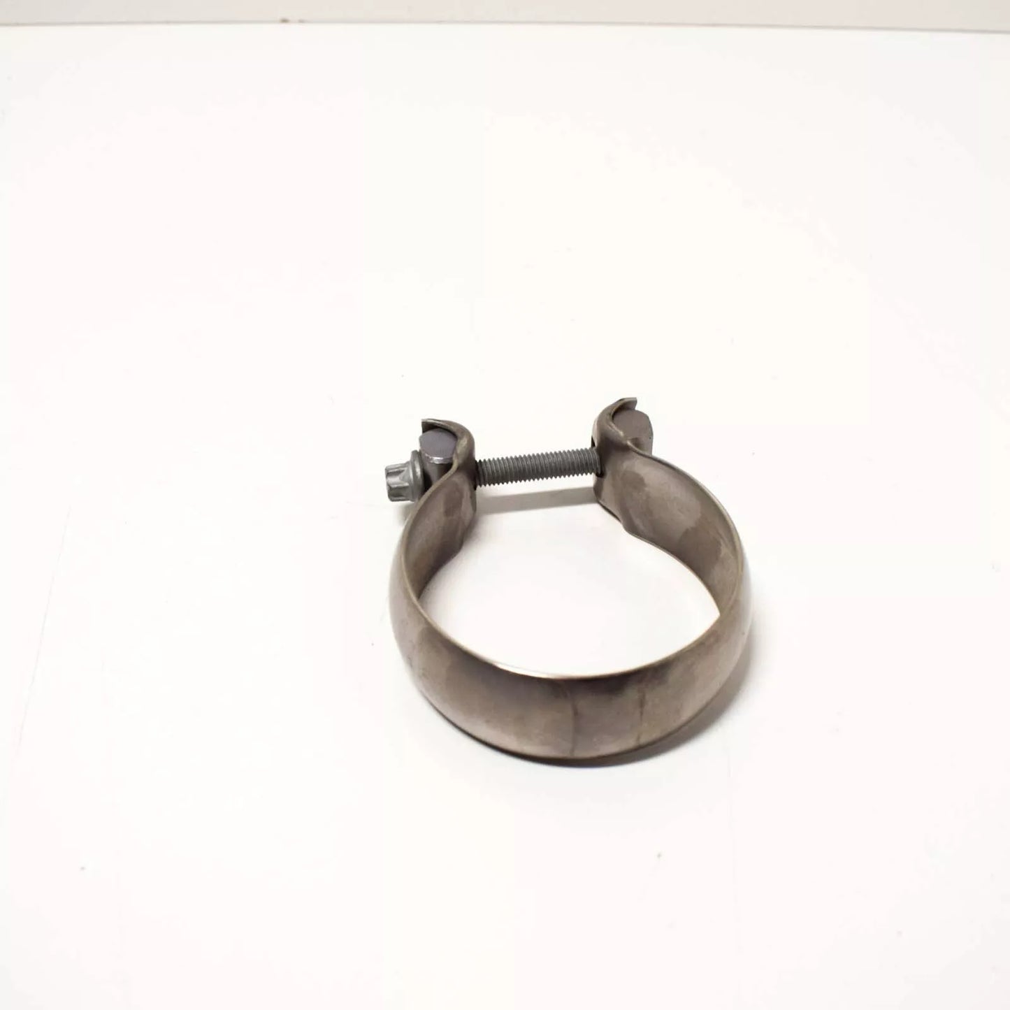 NEW MERCEDES BENZ ML W164 REAR EXHAUST PIPE CLAMP A0004901541 ORIGINAL