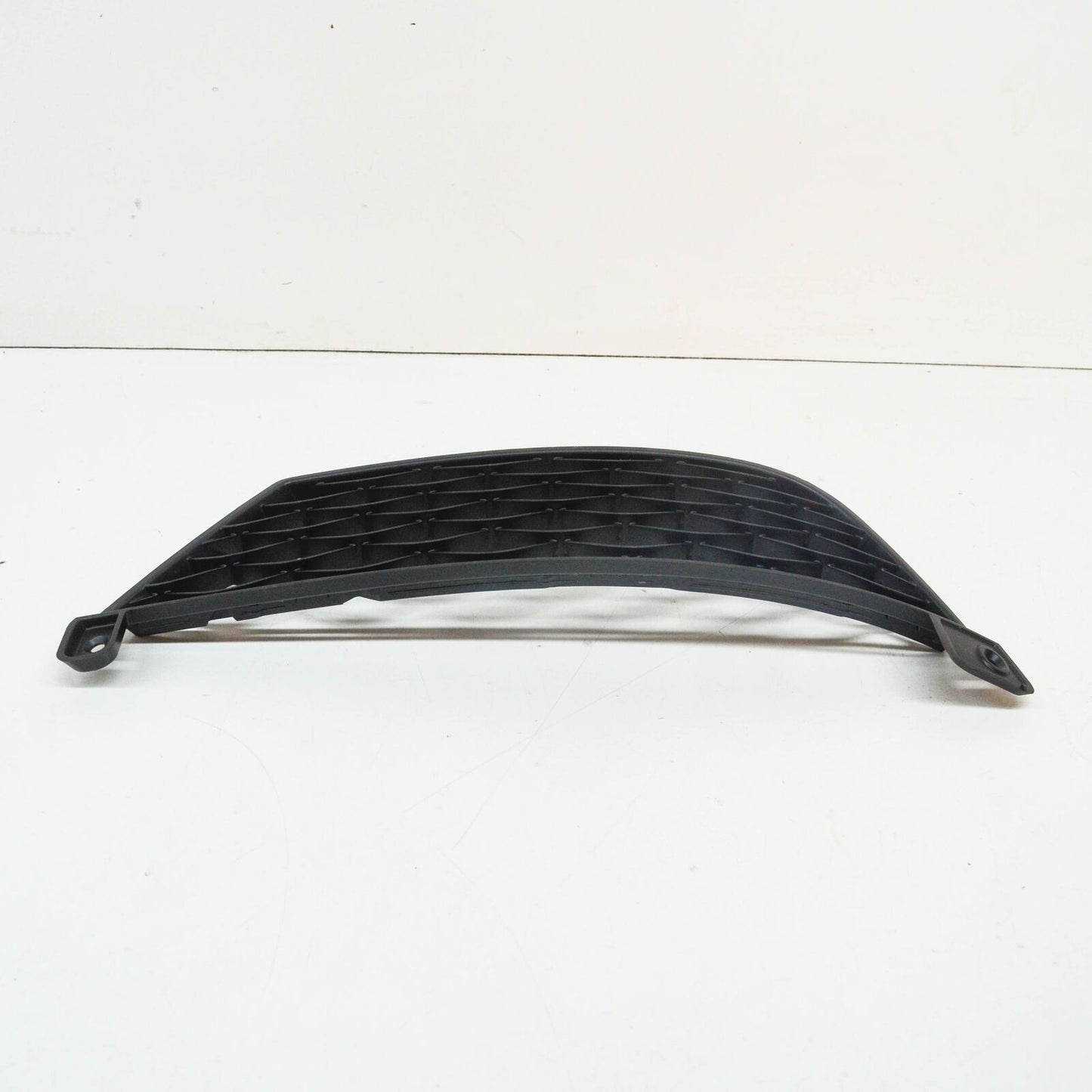 NEW MERCEDES BENZ C W204 C63 AMG FRONT RIGHT GRILLE A2048851653 ORIGINAL