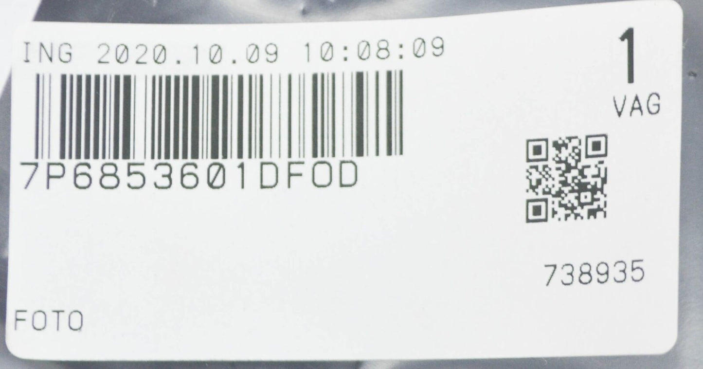 NEW VOLKSWAGEN TOUAREG 7P FRONT VW EMBLEM 7P6853601DFOD ORIGINAL