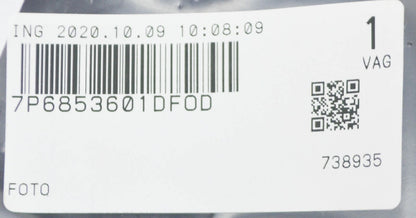 NEW VOLKSWAGEN TOUAREG 7P FRONT VW EMBLEM 7P6853601DFOD ORIGINAL