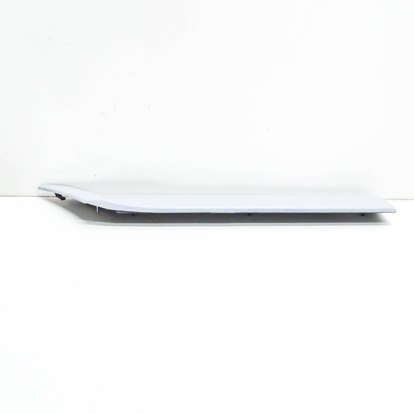 NEW MB VITO W639 RIGHT SIDE PANEL REAR BOTTOM STRIP A63969033629999 ORIGINAL