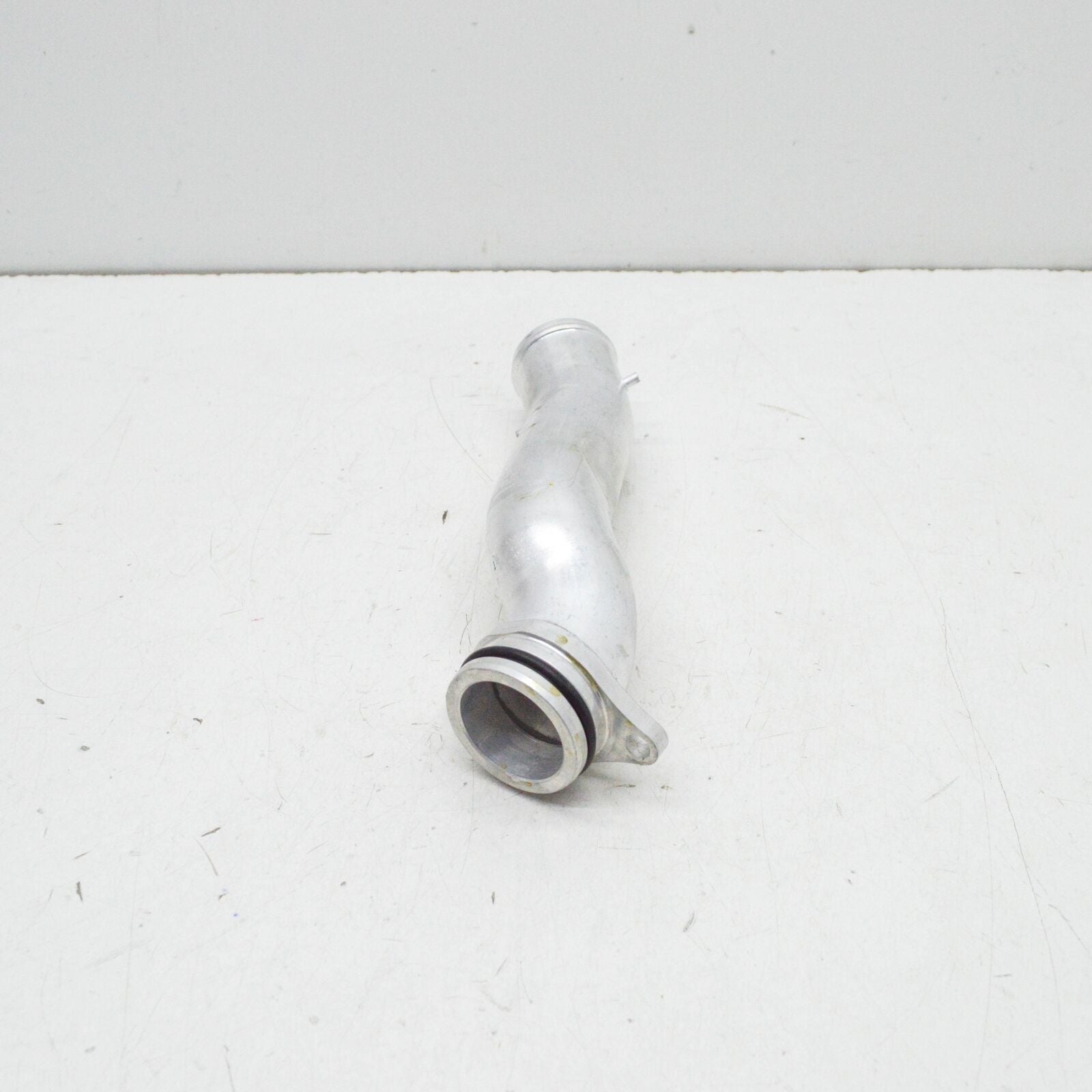 NEW AUDI A6 C8 COOLANT UNION HOSE W SEAL 06M121137AG ORIGINAL