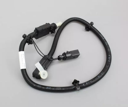 NEW VW TOURAN 5T1 #REDUCTION AGENT SUPPLY LINE 7P0131984A ORIGINAL