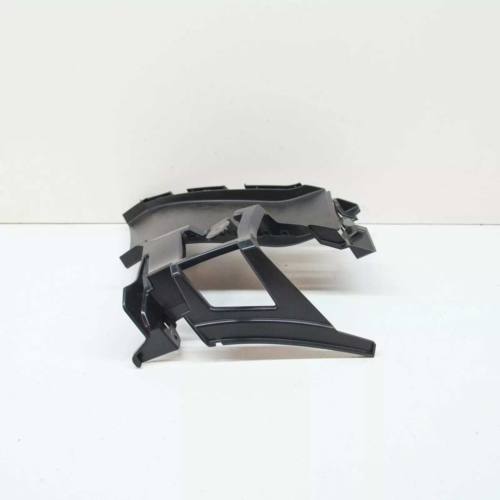 NEW AUDI A6 C8 FRONT BUMPER COVER RIGHT AIR GUIDE 4K0121764B ORIGINAL