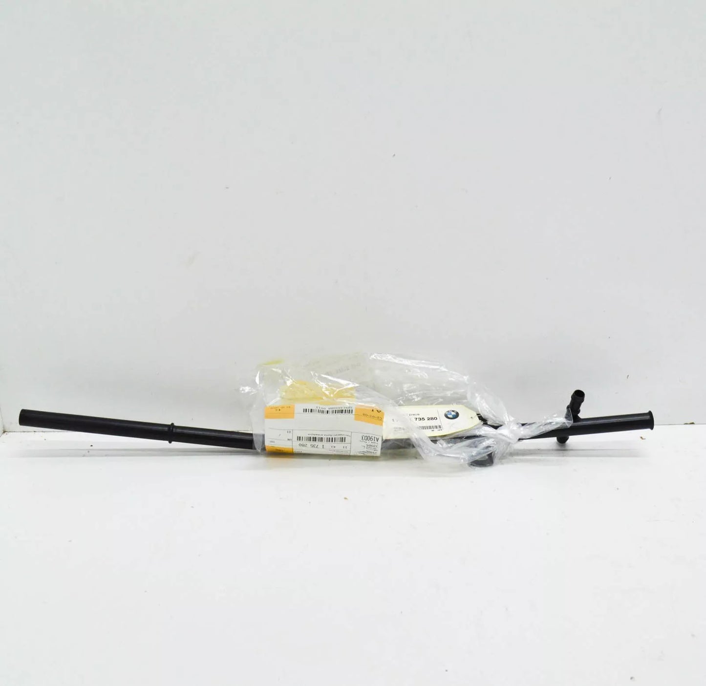 NEW BMW 5 E34 ENGINE OIL DIPSTICK GUIDE TUBE 11431735280 1735280 ORIGINAL