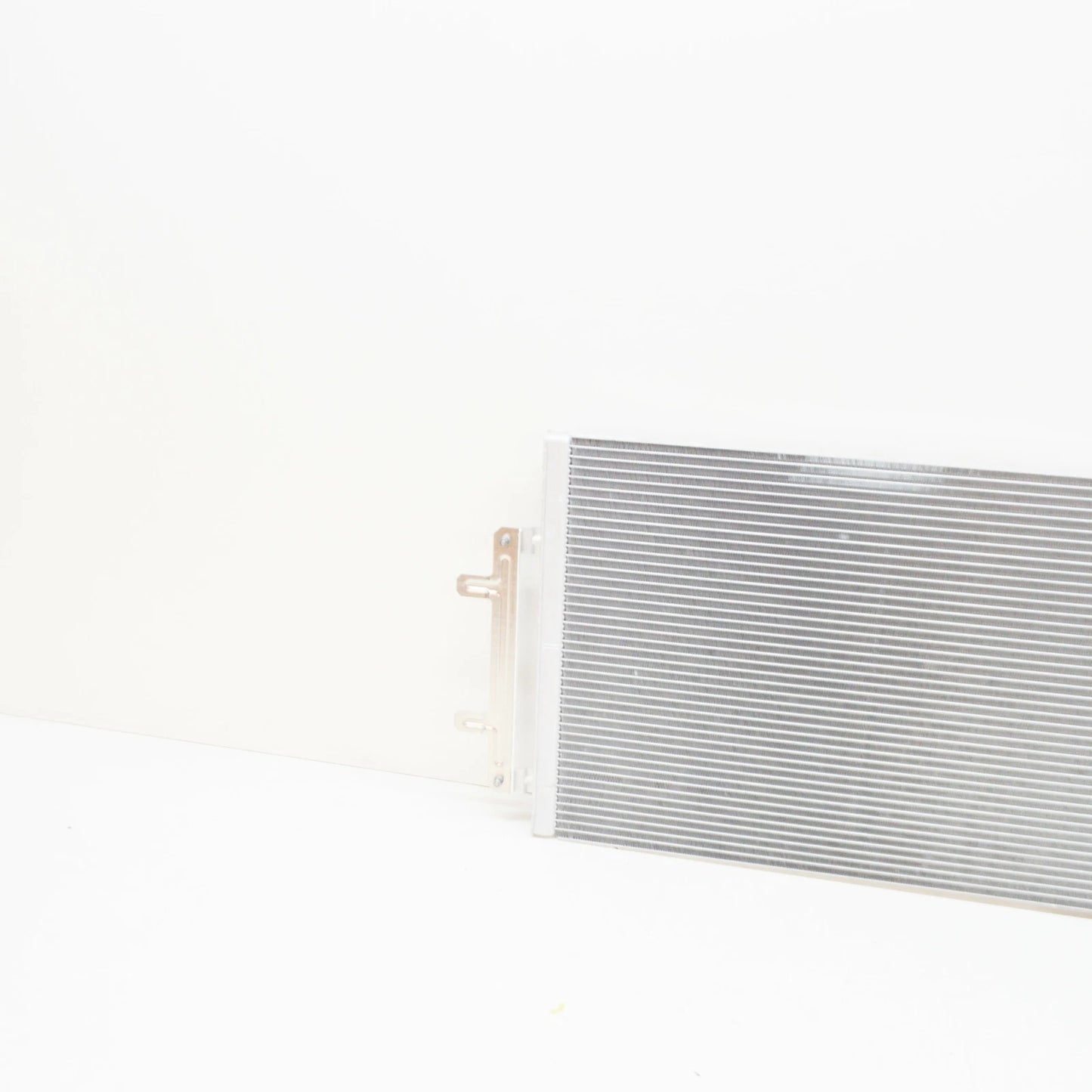 NEW AUDI A8 4H AUXILIARY ADDITIONAL COOLING RADIATOR 4H0145804A ORIGINAL