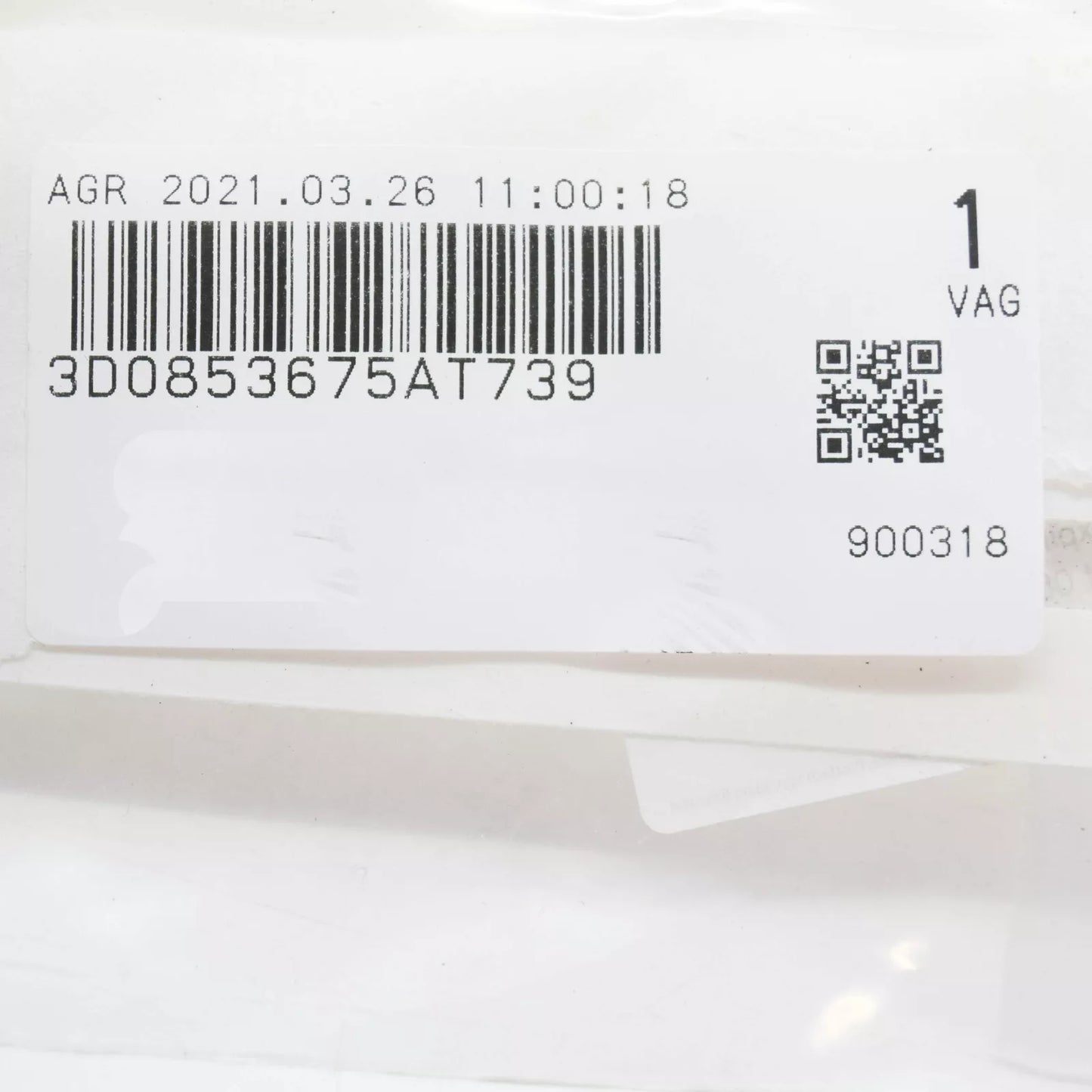 NEW VOLKSWAGEN PHAETON 3D REAR CHROME V6 TDI INSCRIPTION 3D0853675AT739 ORIGINAL