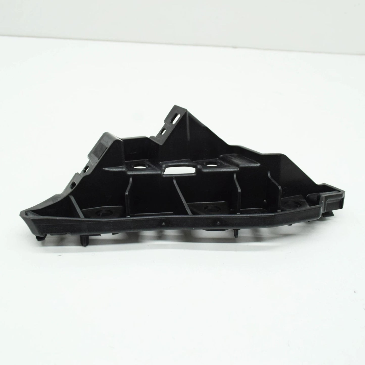 NEW AUDI Q7 4M FRONT RIGHT BUMPER BRACKET 4M0807284D ORIGINAL