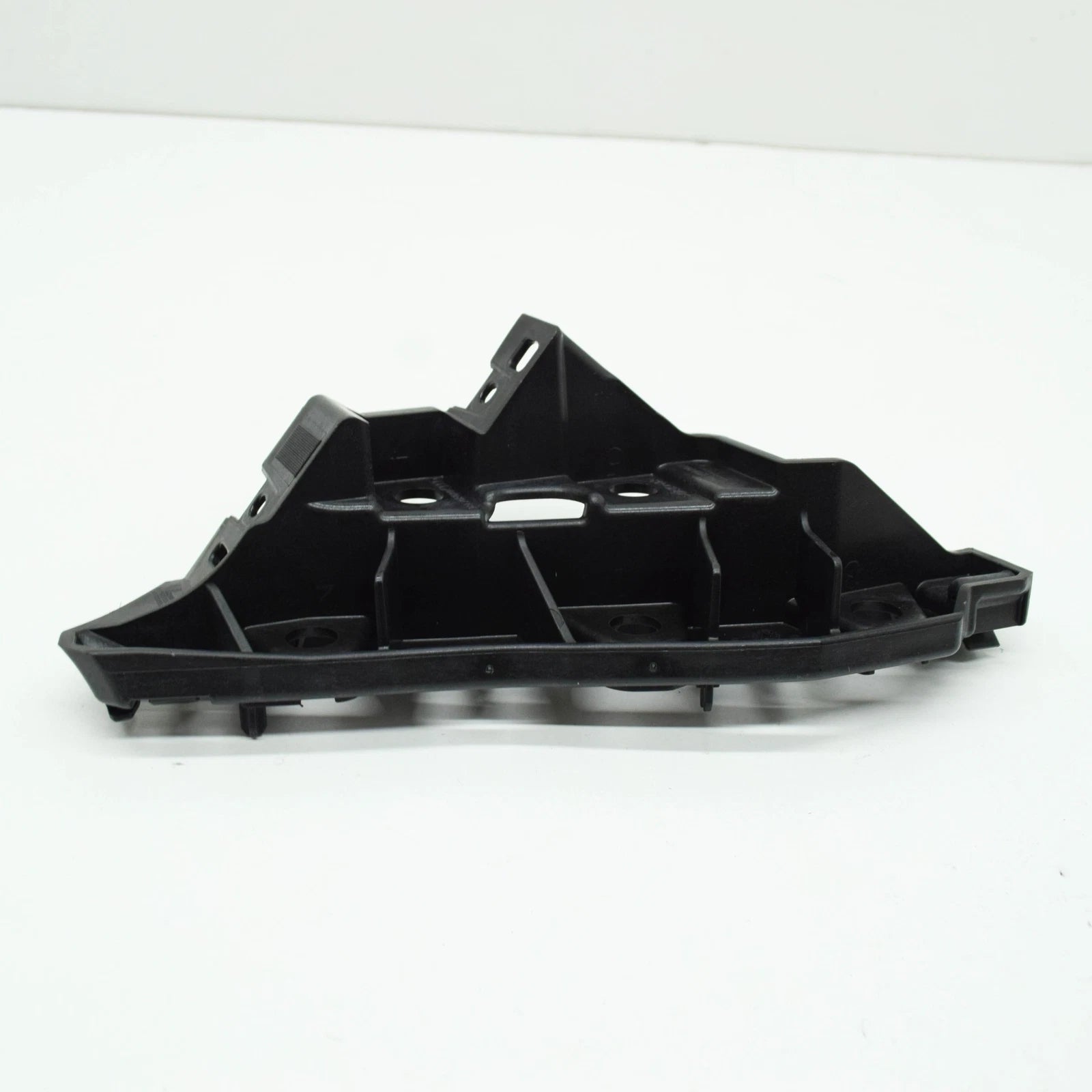 NEW AUDI Q7 4M FRONT RIGHT BUMPER BRACKET 4M0807284D ORIGINAL