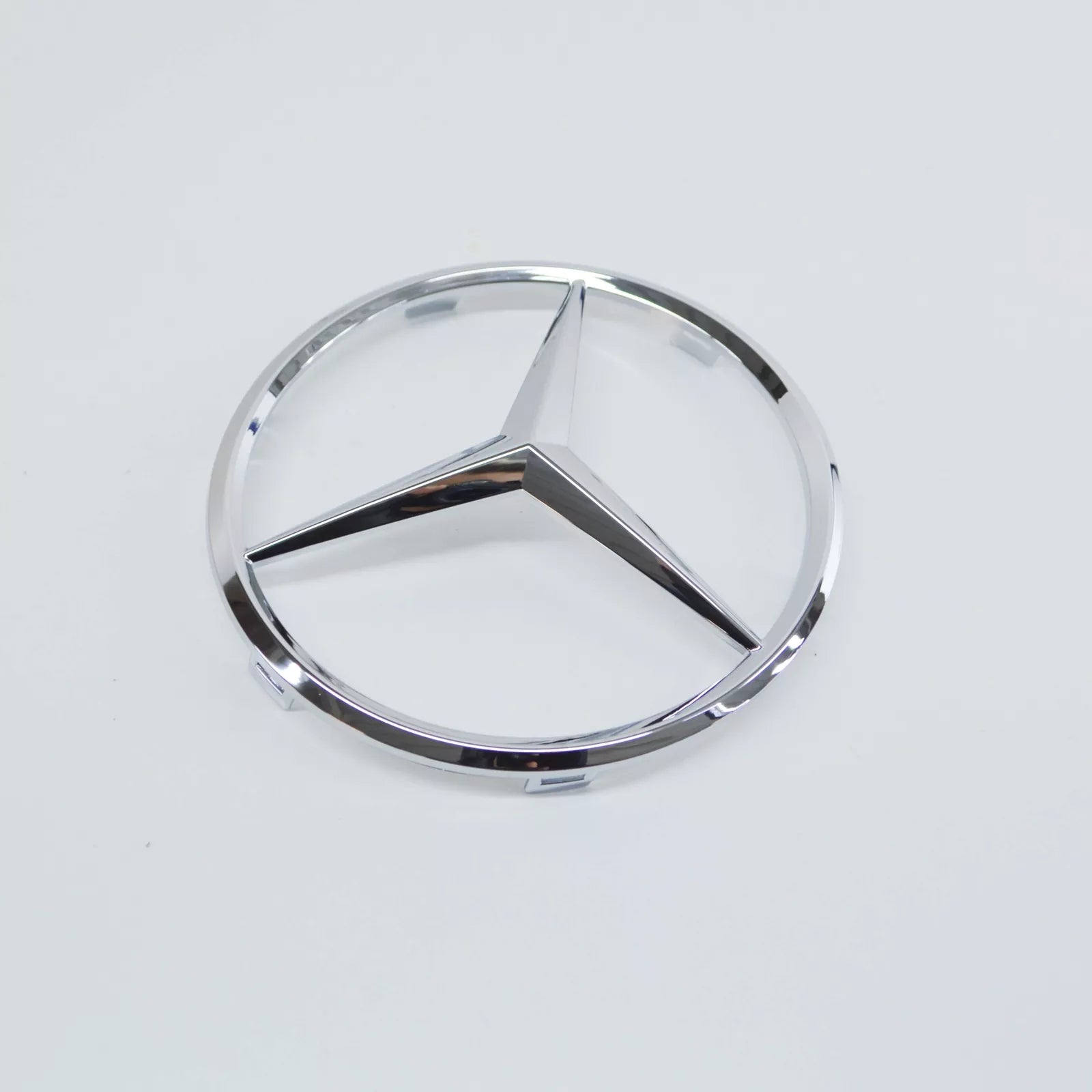 NEW MERCEDES-BENZ R-CLASS W251 BONNET BADGE A2518880086 2007 ORIGINAL