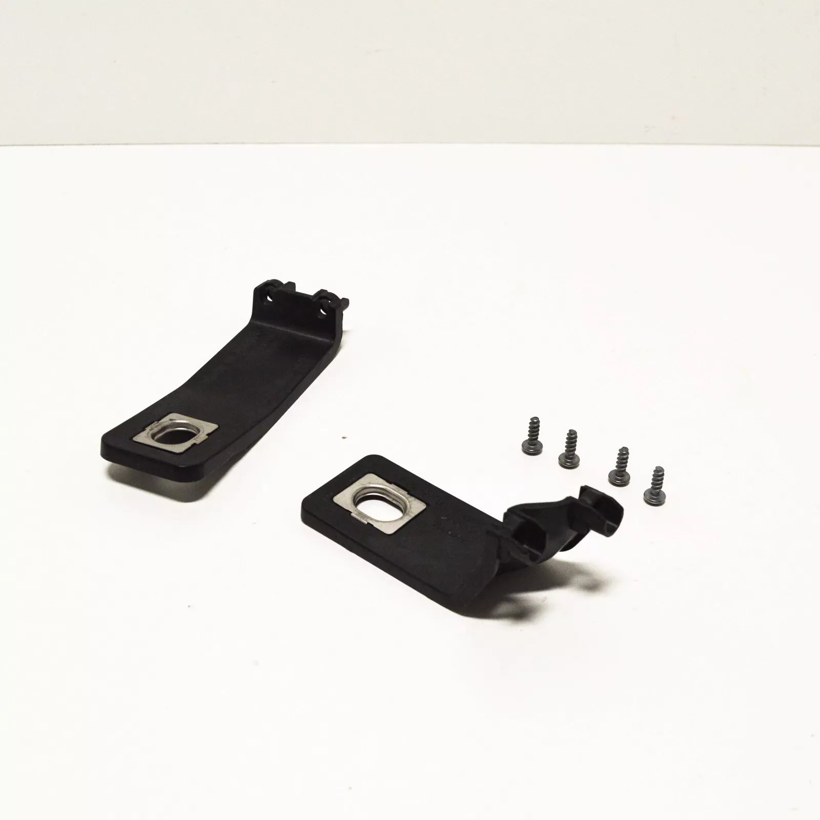 NEW AUDI Q3 8U LEFT HEADLIGHT TAB REPAIR KIT 8U0998121 ORIGINAL