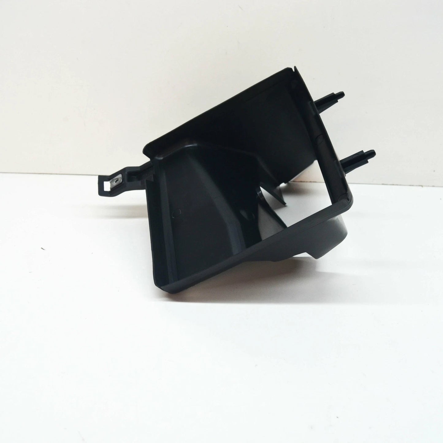 NEW BMW 7 G11 G12 LEFT EXTERIOR RADIATOR AIR DUCT 51747359789 OEM