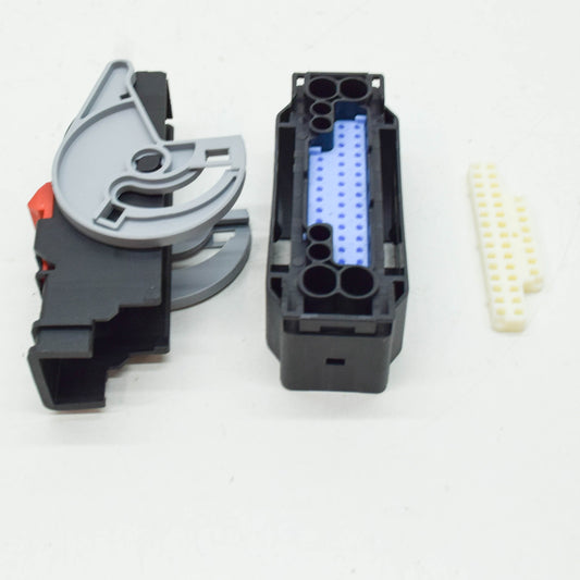 NEW VW TIGUAN AD MK2 LOCKING MECHANISM FLAT HOUSING CONTACT 4M0998046 ORIGINAL