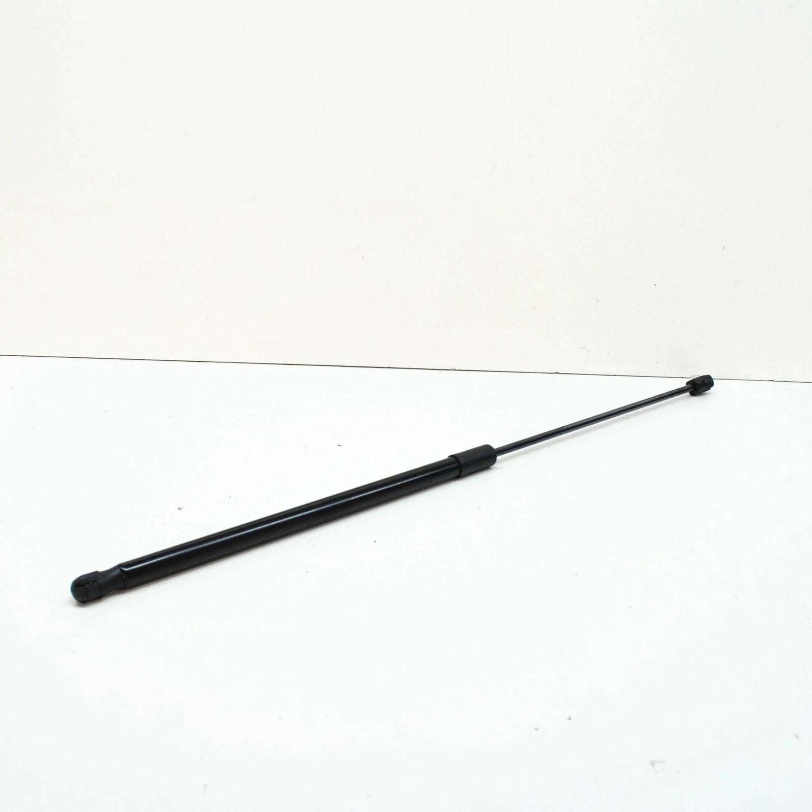 NEW VOLKSWAGEN TIGUAN AD FRONT LEFT BONNET STRUT 5NA823359B