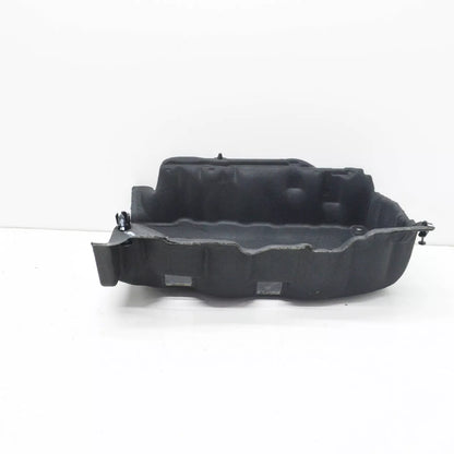 NEW AUDI A3 SPORTBACK 8V ENGINE OIL PAN COVER 04L103660A