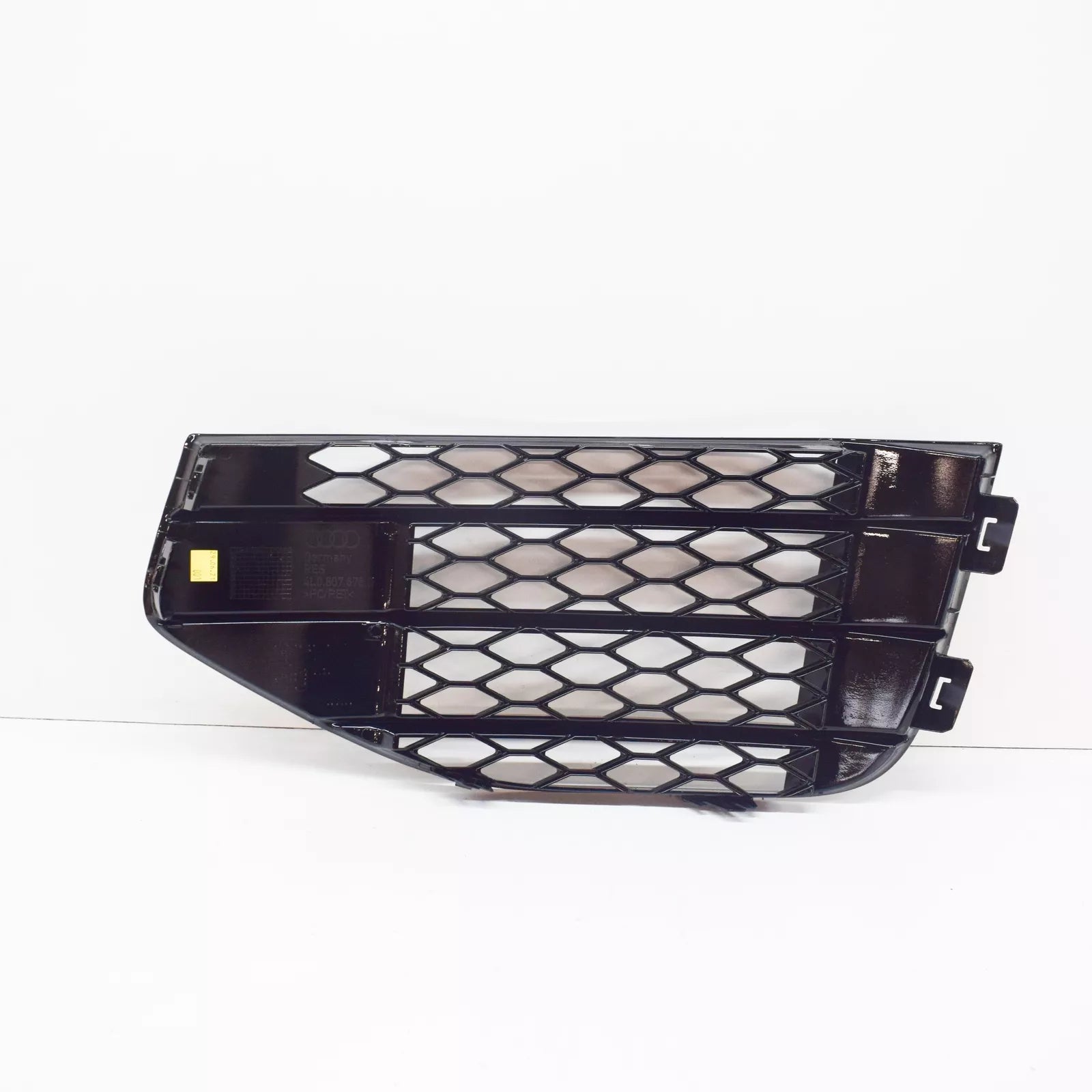 NEW AUDI Q7 4L FRONT BUMPER RIGHT GRILLE S-LINE 4L0807676BT94 4L0807676B